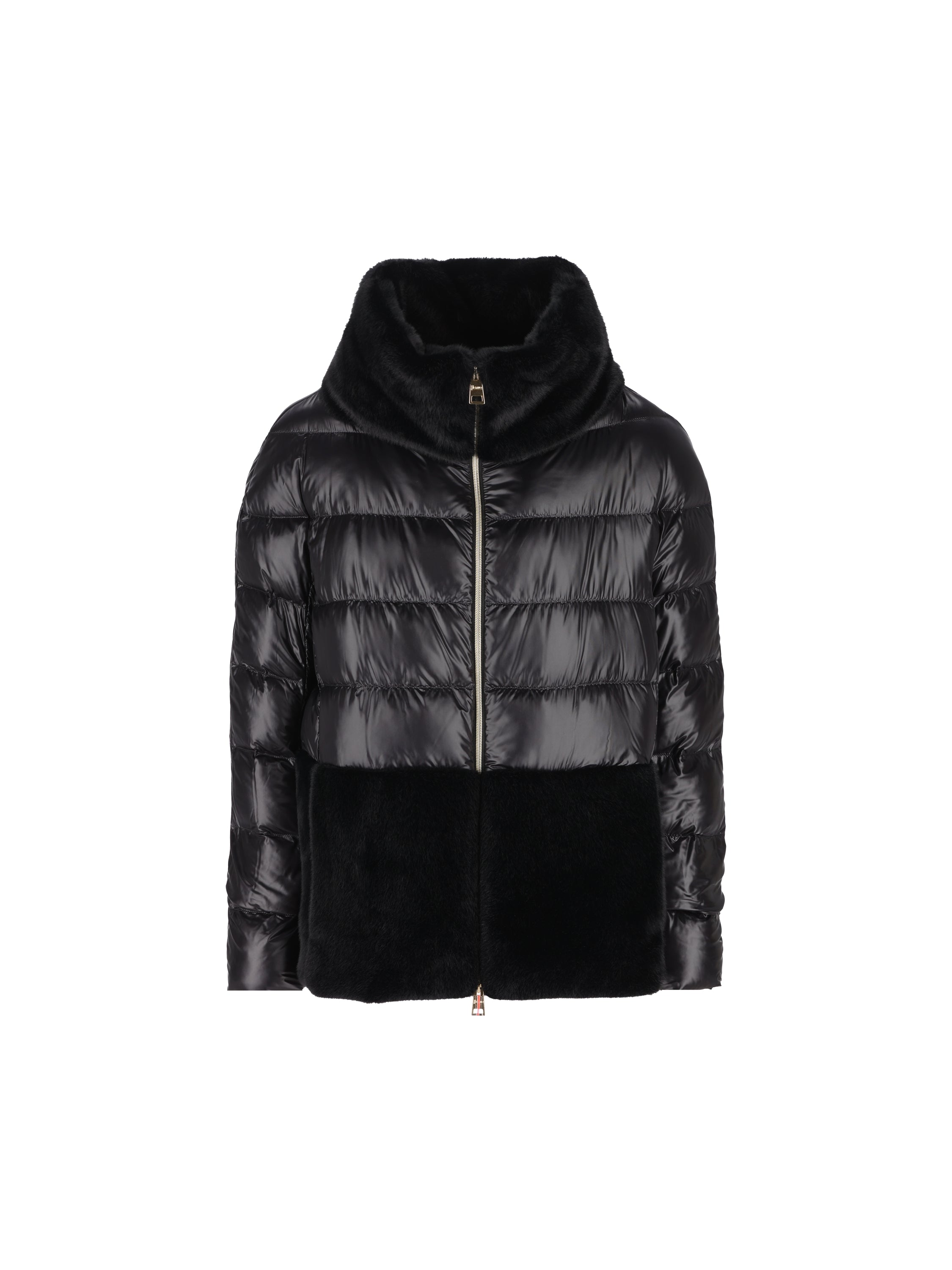 Piumino realizzato in nylon. PI001933D 12017Z9300 HERNO 