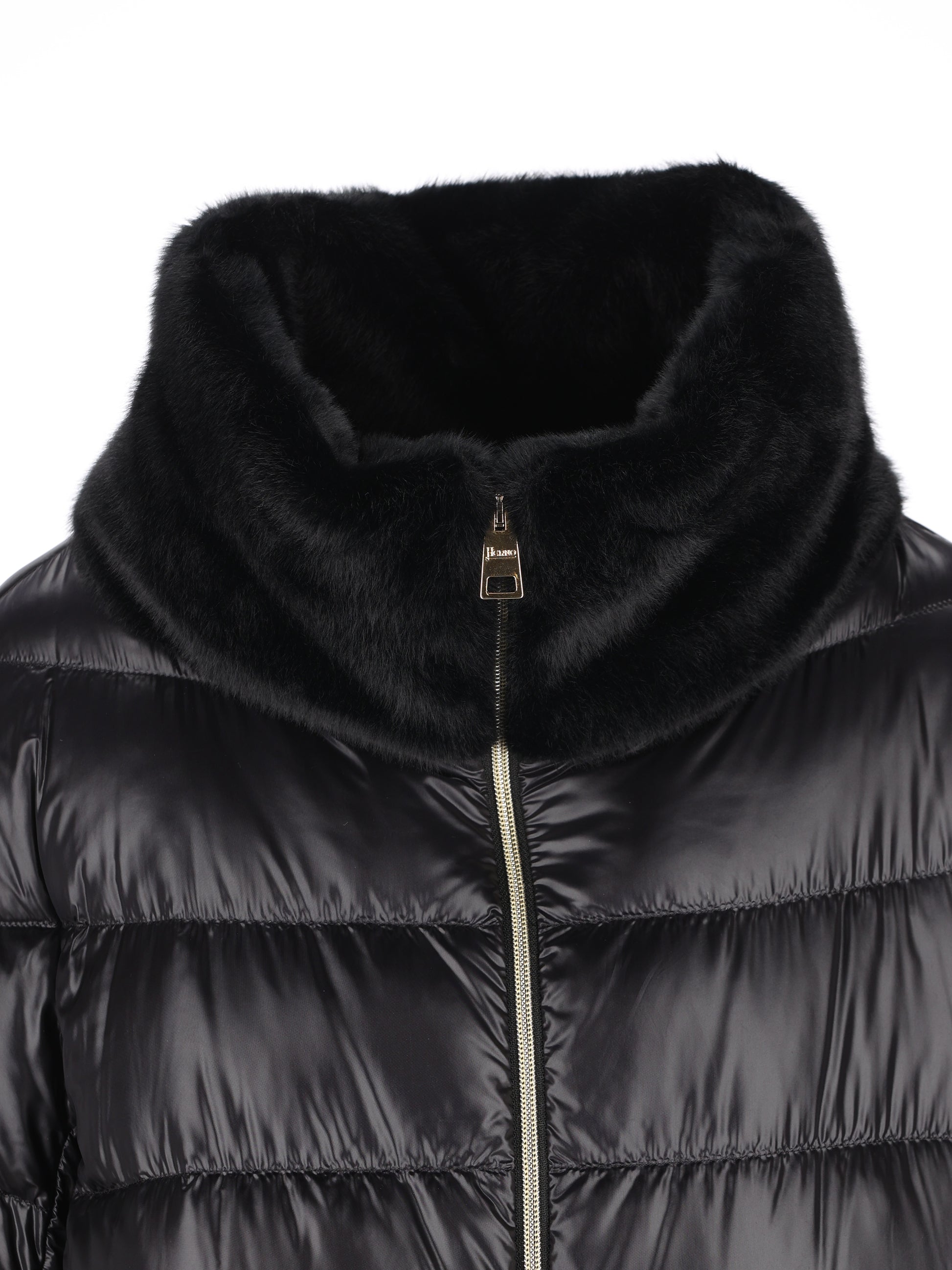 Piumino realizzato in nylon. PI001933D 12017Z9300 HERNO 
