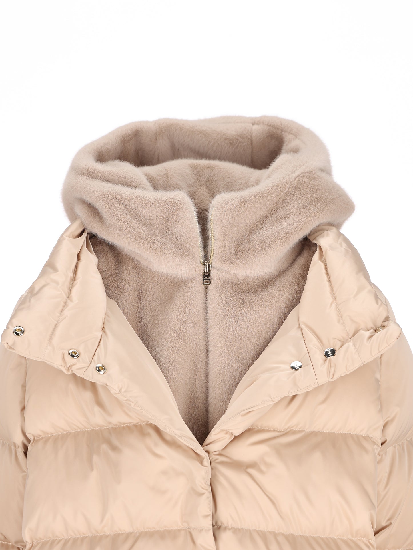 Piumino realizzato in poliestere. PI001934D 12170Z1985 HERNO 