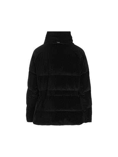 Piumino realizzato in velluto tecnico. PI002317D 129409300 HERNO 