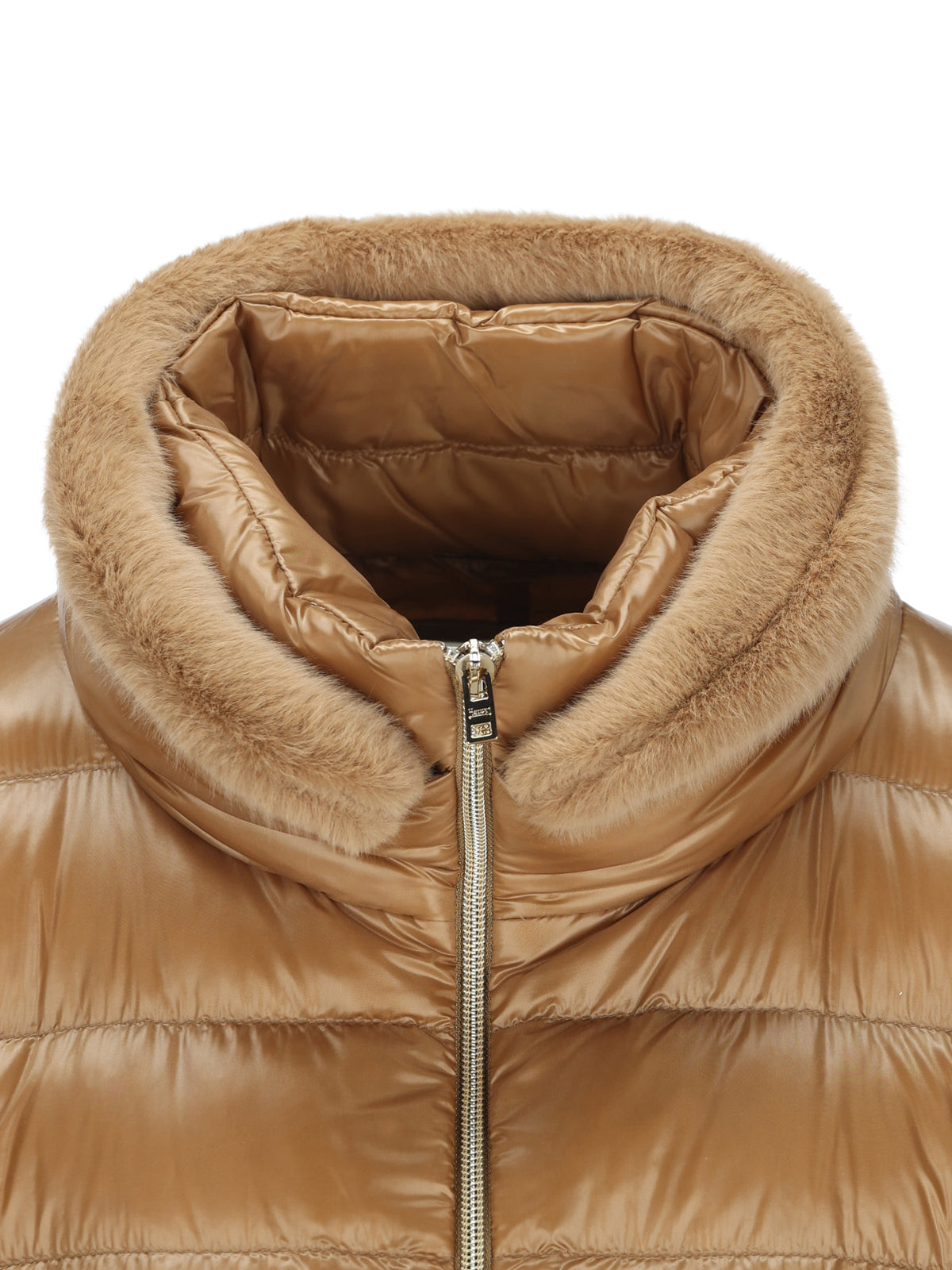 Piumino realizzato in poliammide. PI0485DICM05 12017Z2157 HERNO 