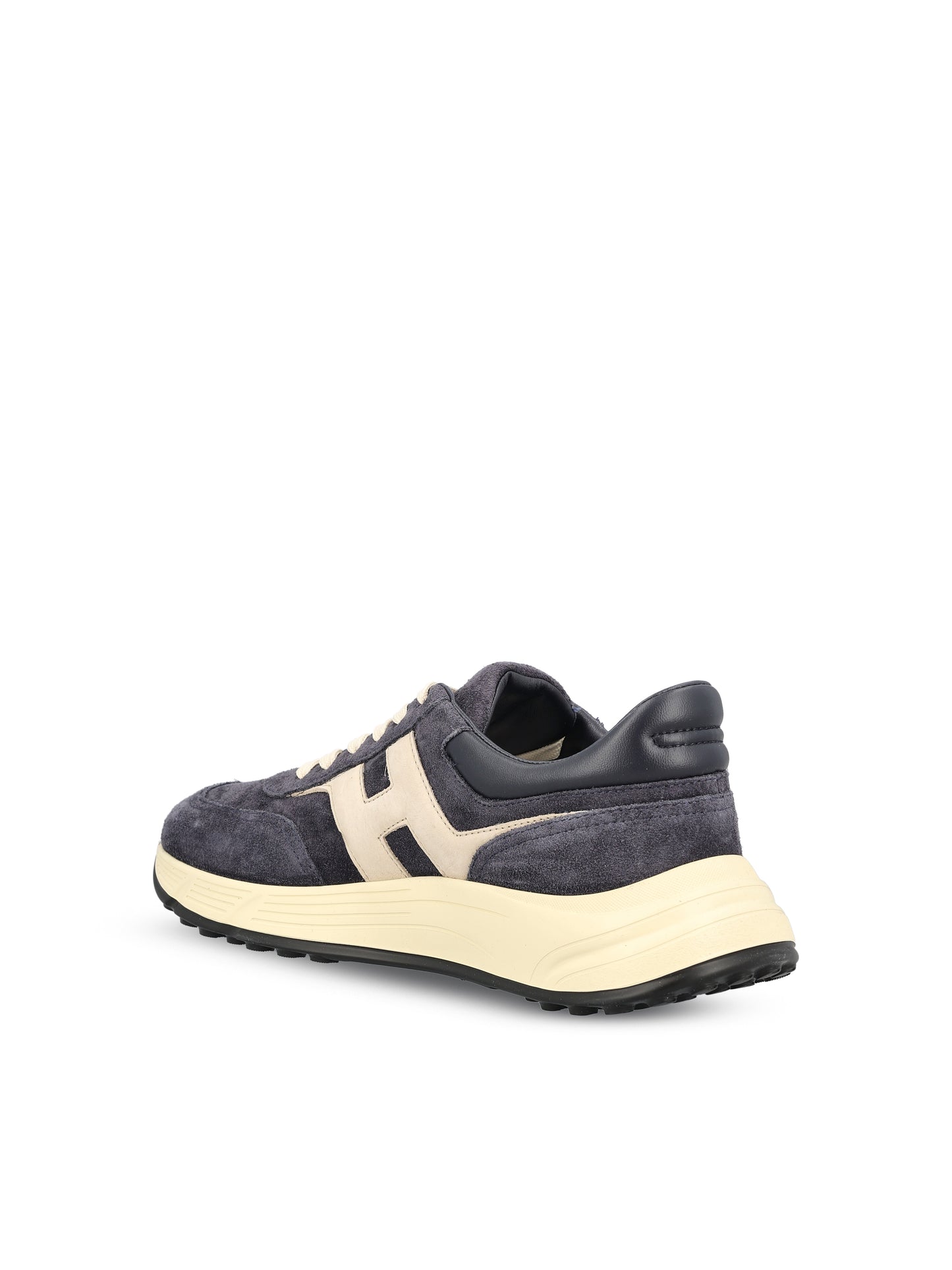 Sneakers realizzate in pelle scamosciata. HXM5630FR30S9G 0FAB HOGAN 