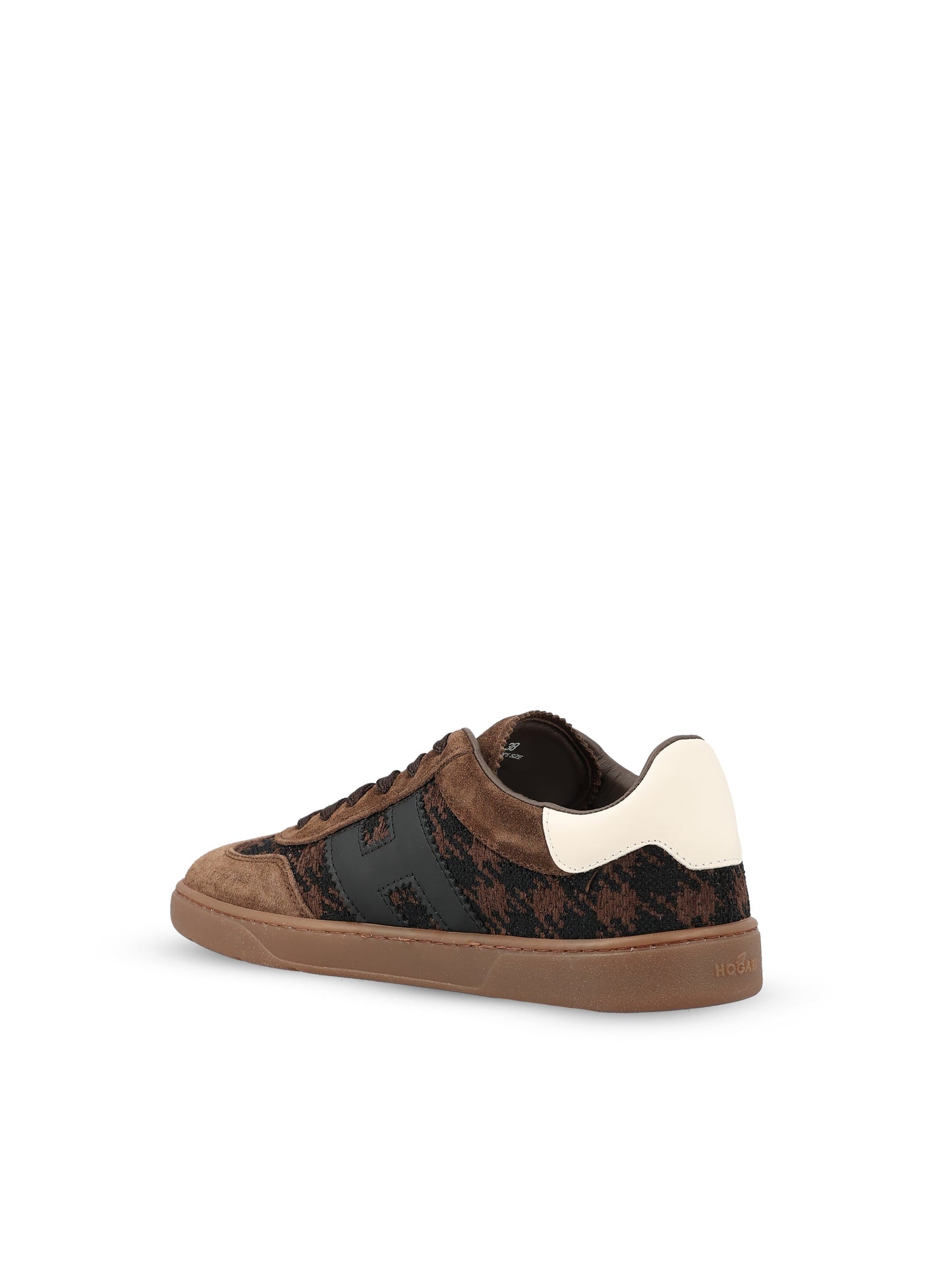 Sneakers realizzate in suede. HXW6470FB6BVI5 0R2F HOGAN 