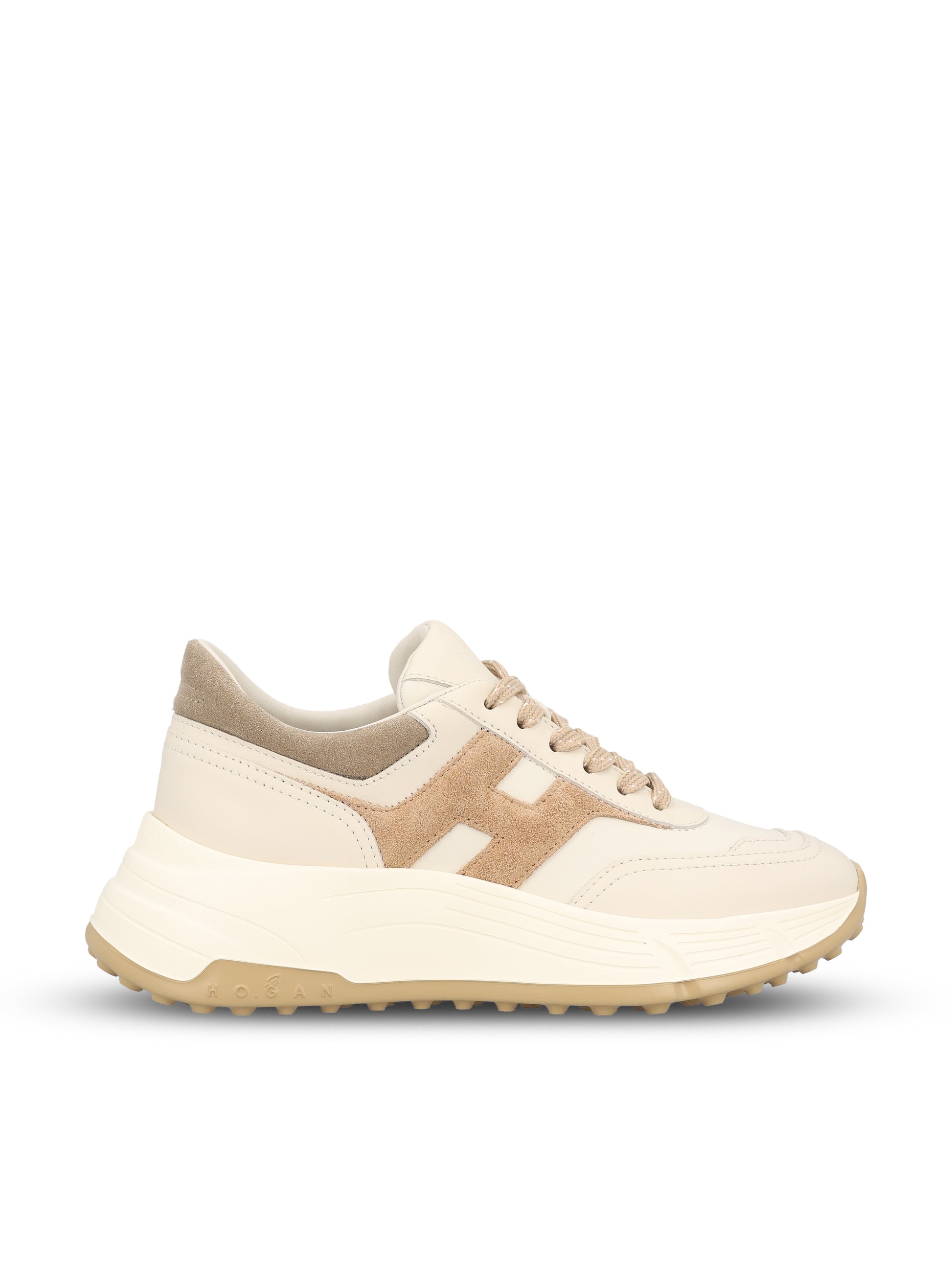 Sneakers realizzate in pelle. HXW6690FR30UI4 0R16 HOGAN 
