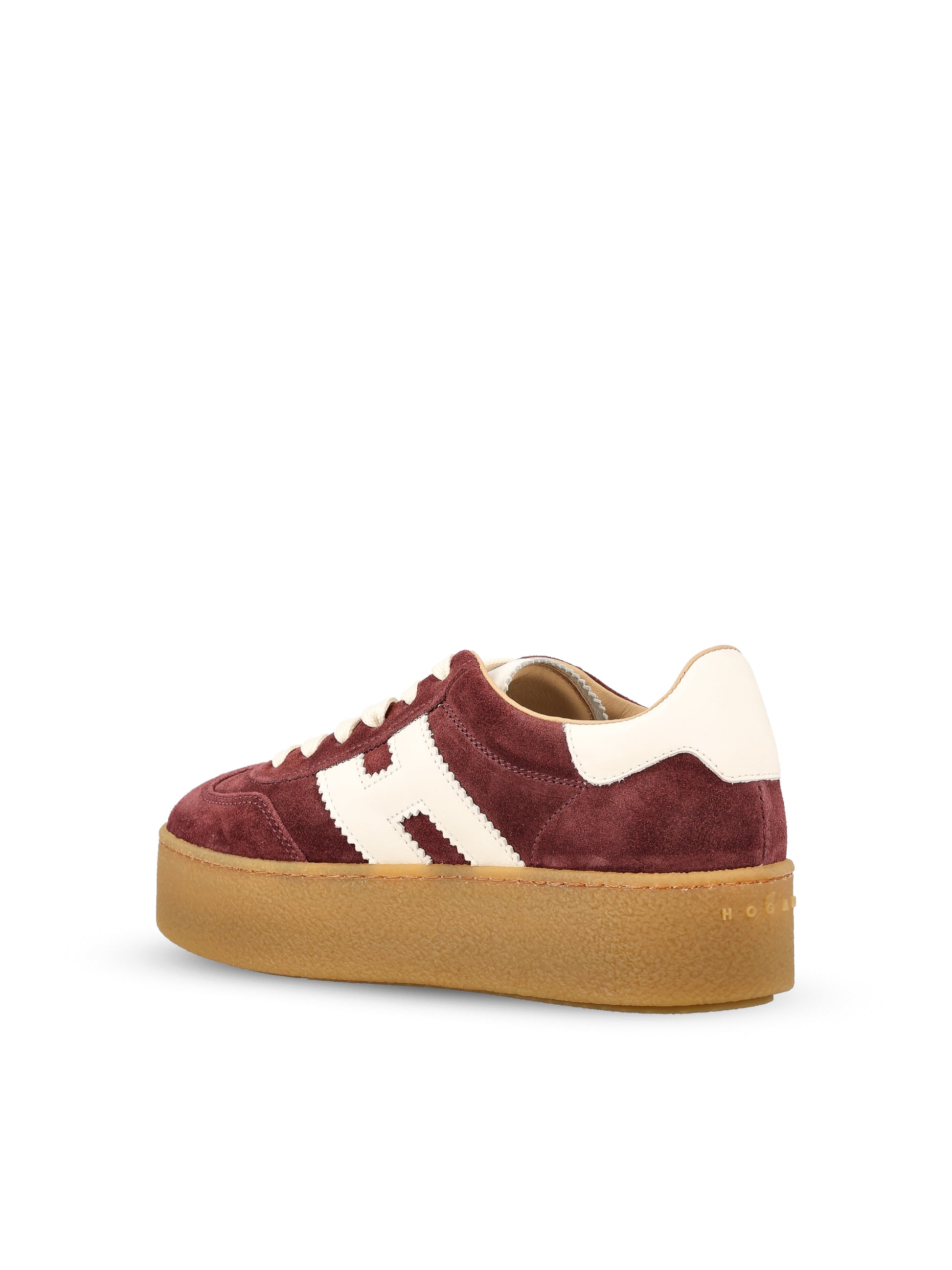 Sneakers realizzate in pelle scamosciata. HXW6980FB60UL6 0UUJ HOGAN 