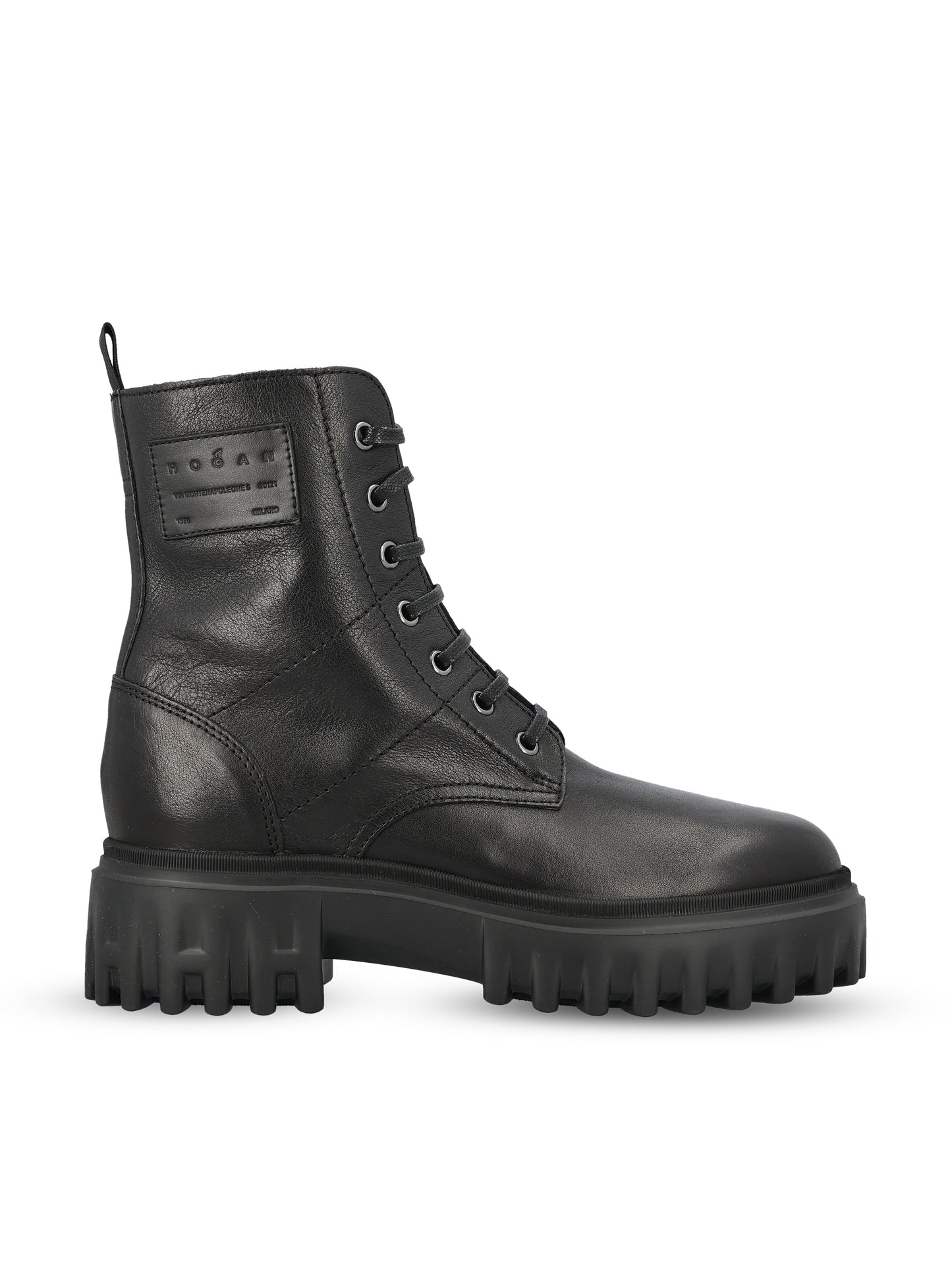 Stivale realizzato in pelle. HXW7000FW70ULV B999 HOGAN 
