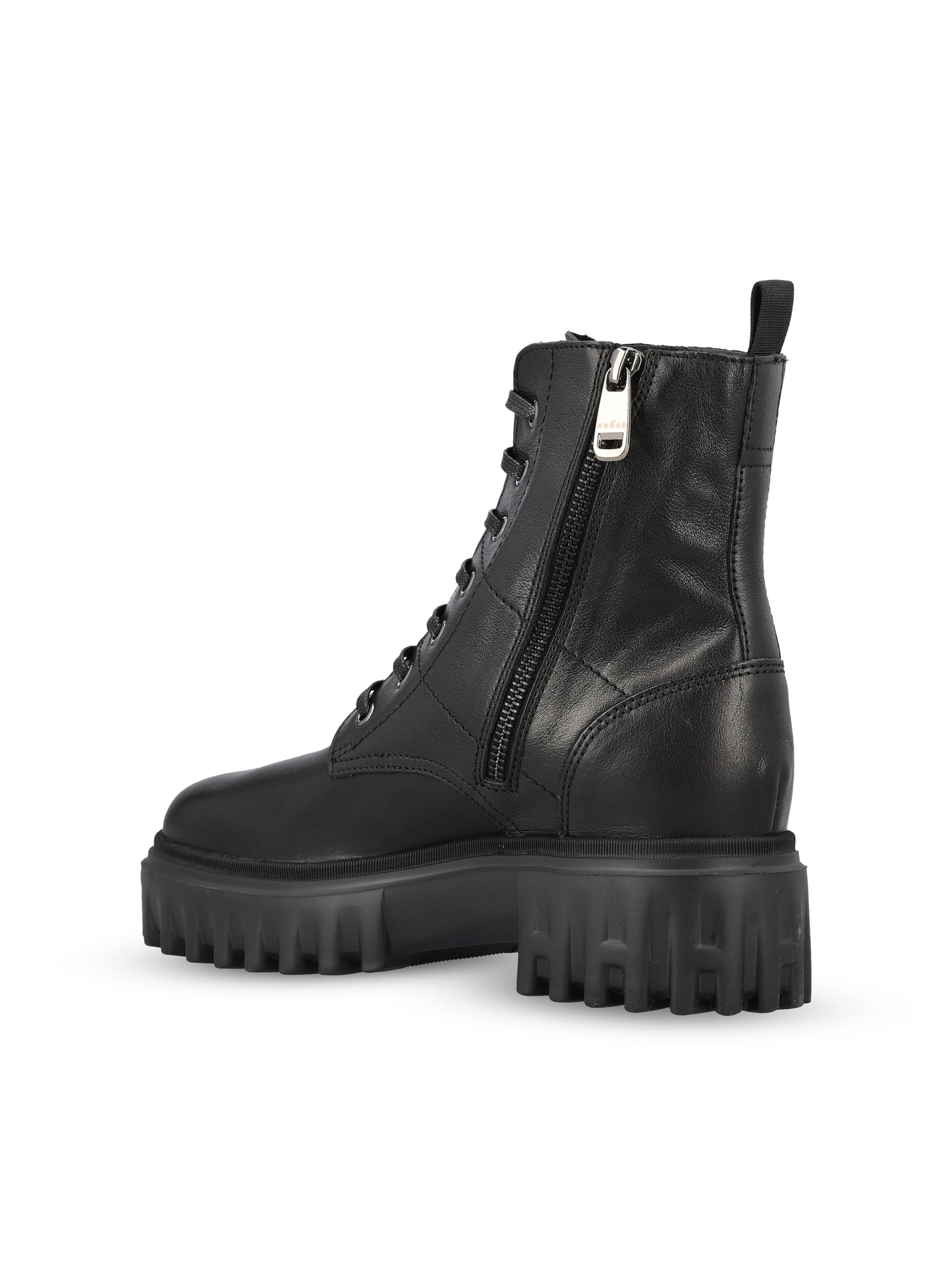 Stivale realizzato in pelle. HXW7000FW70ULV B999 HOGAN 