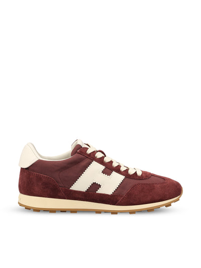 Sneakers realizzate in pelle. HXW7270GH10V4R 0CPH HOGAN 