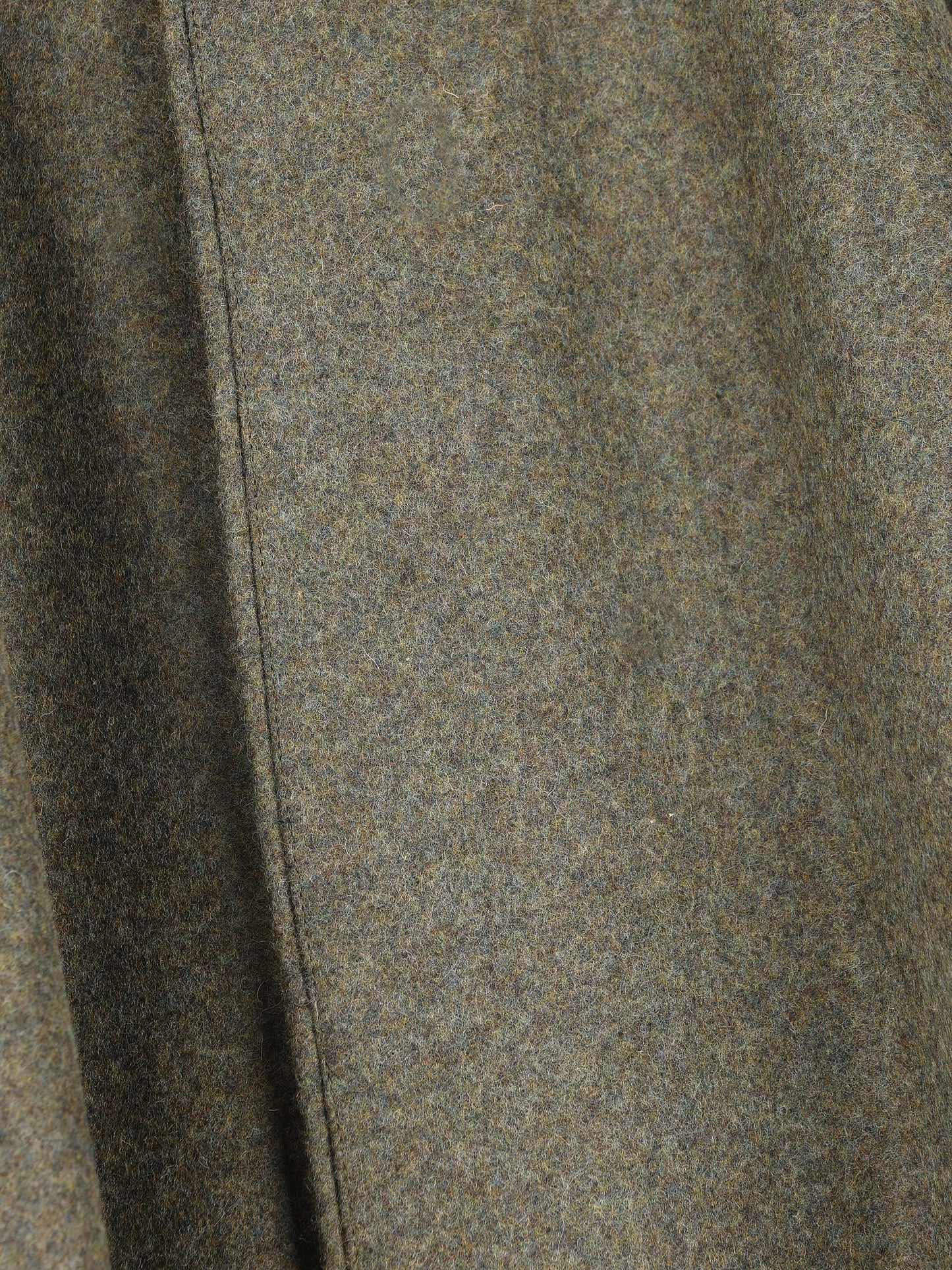 Mantella realizzata in lana. TAB0013 616037 IL TABARRO 