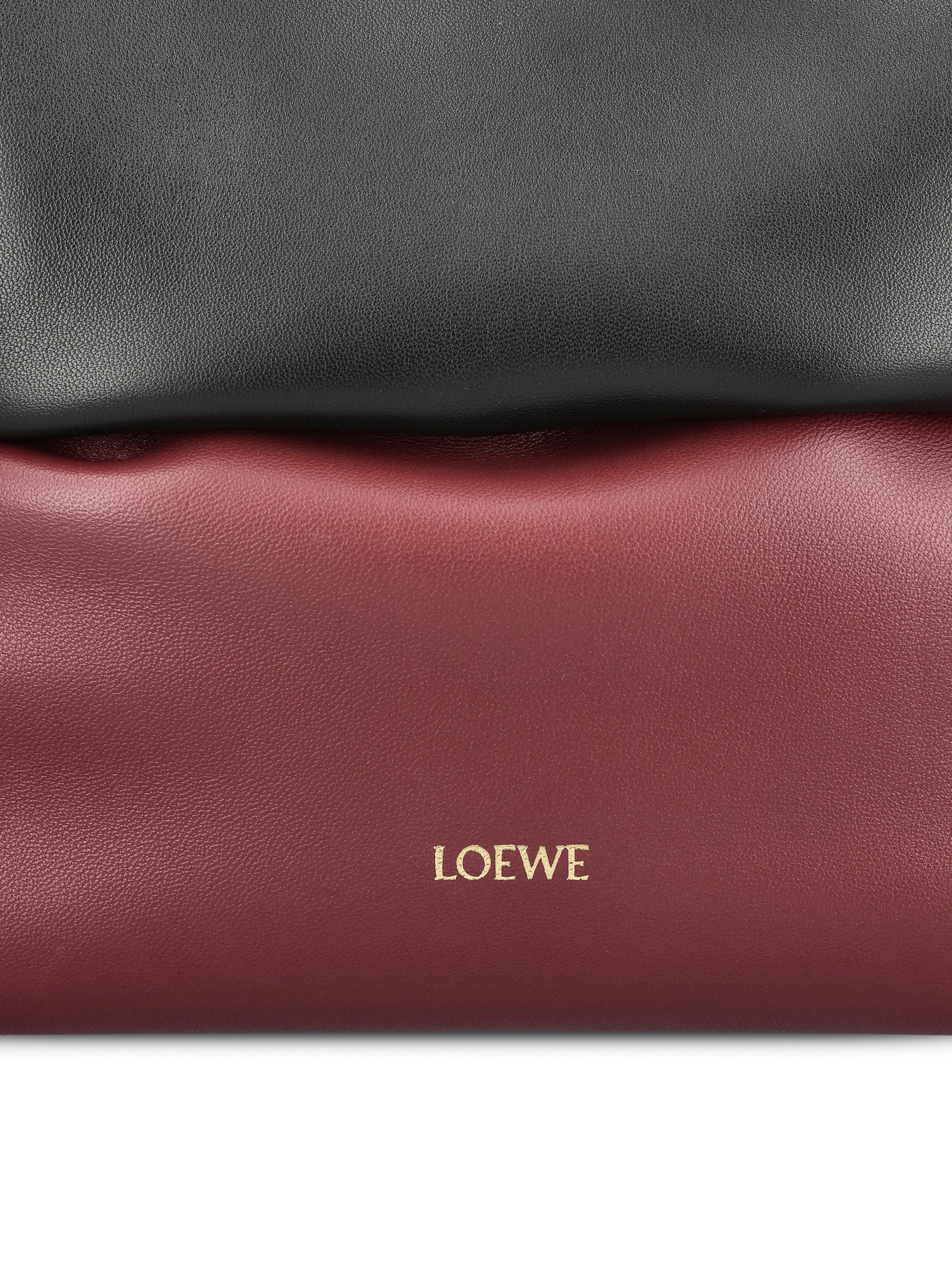 Borsa realizzata in pelle. A411TTBX01 0112 LOEWE 