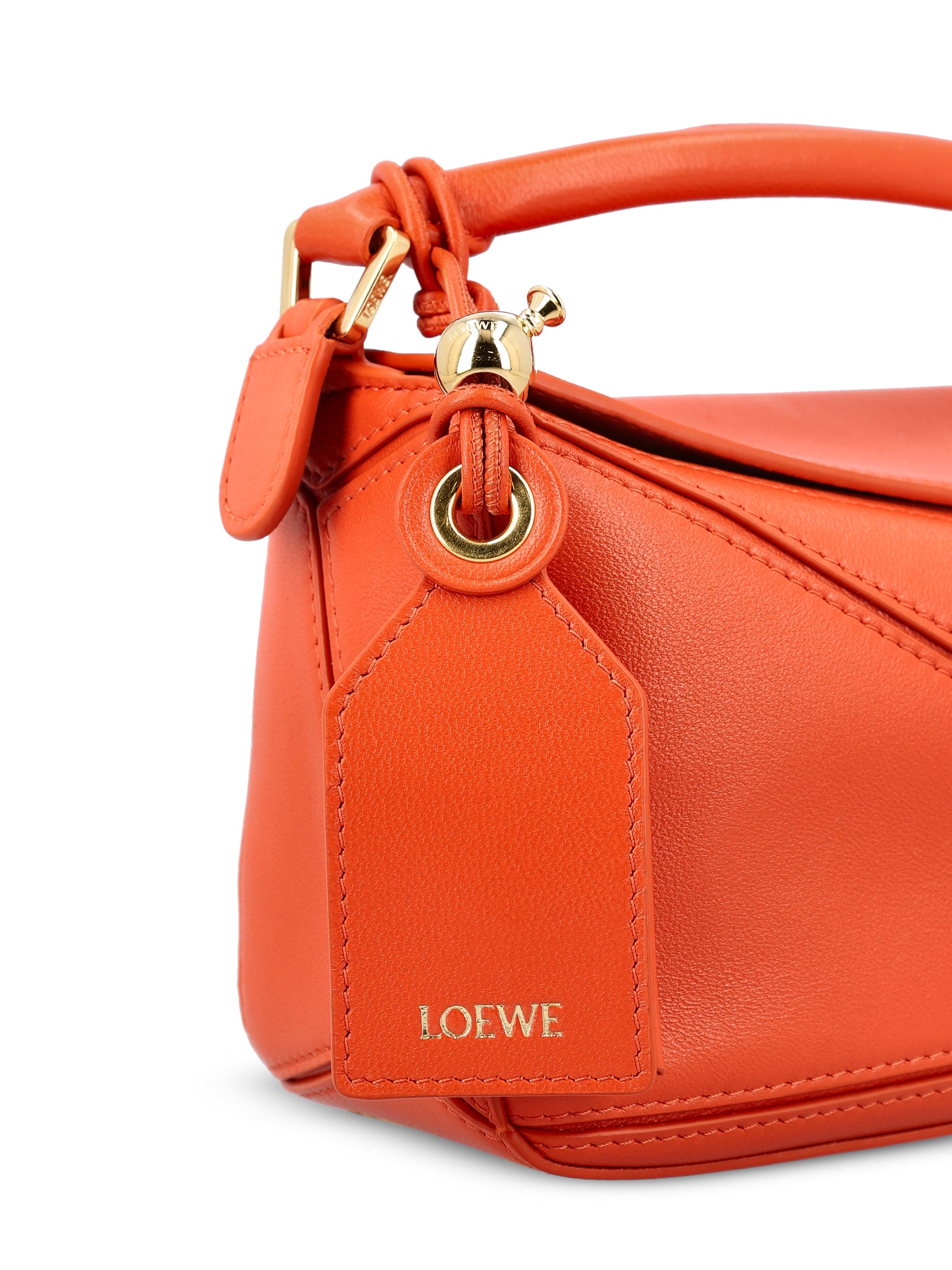 Borsa realizzata in pelle. A510PLIX18 4974 LOEWE 