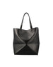 Borsa realizzata in pelle di vitello. B933Q18X01 1100 LOEWE 