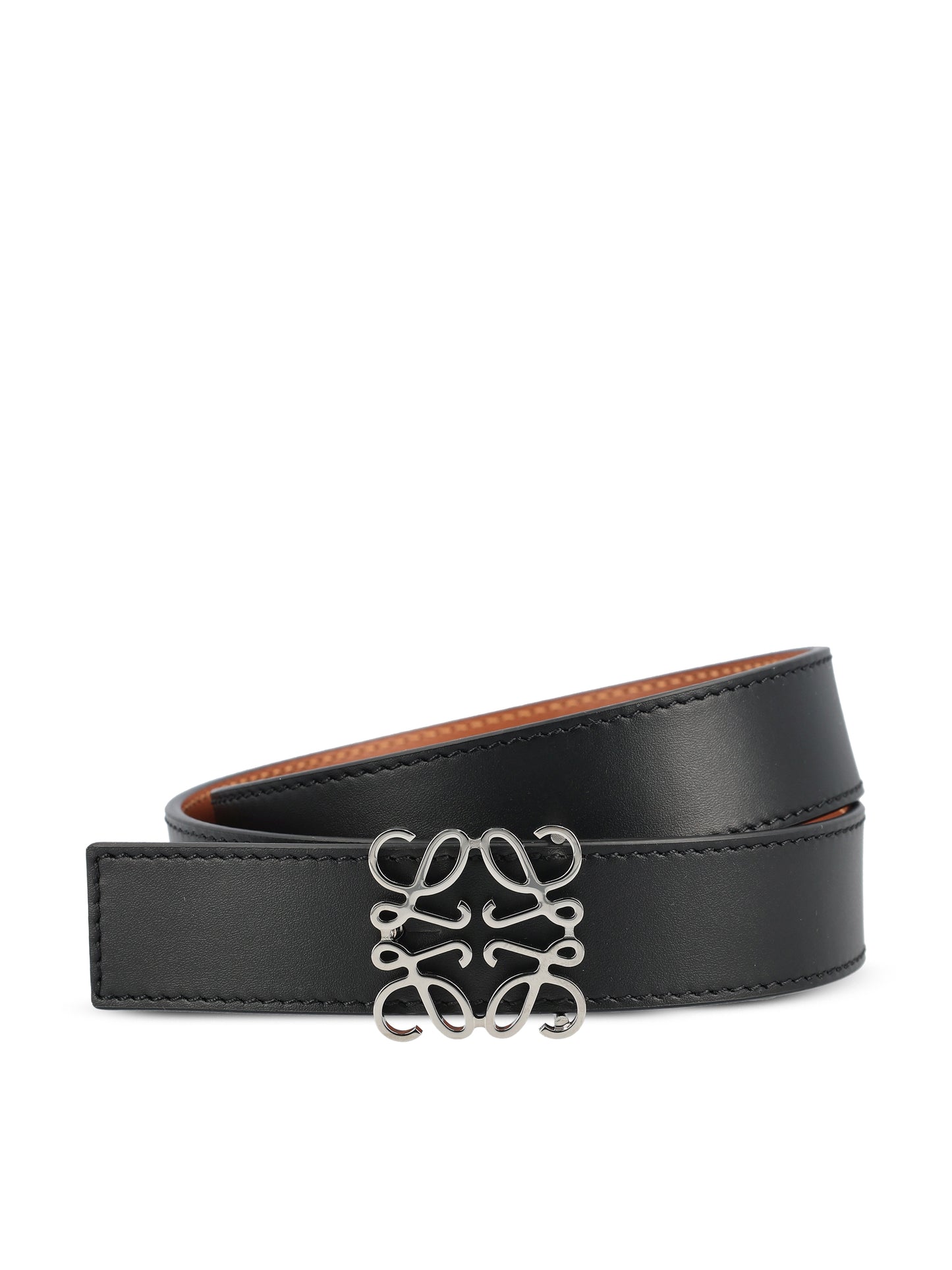 Cintura realizzata in pelle di vitello. E821Z26X03 1555 LOEWE 