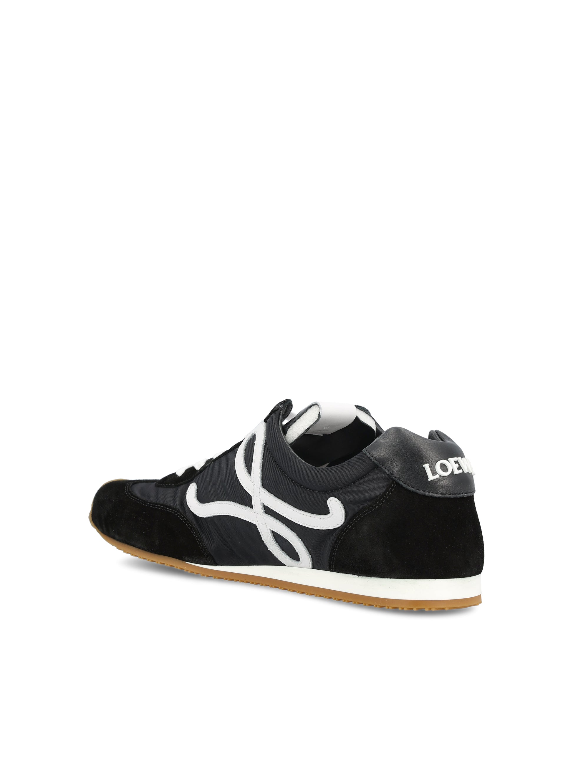 Sneakers realizzate in pelle. MBR2282X09 1102 LOEWE 