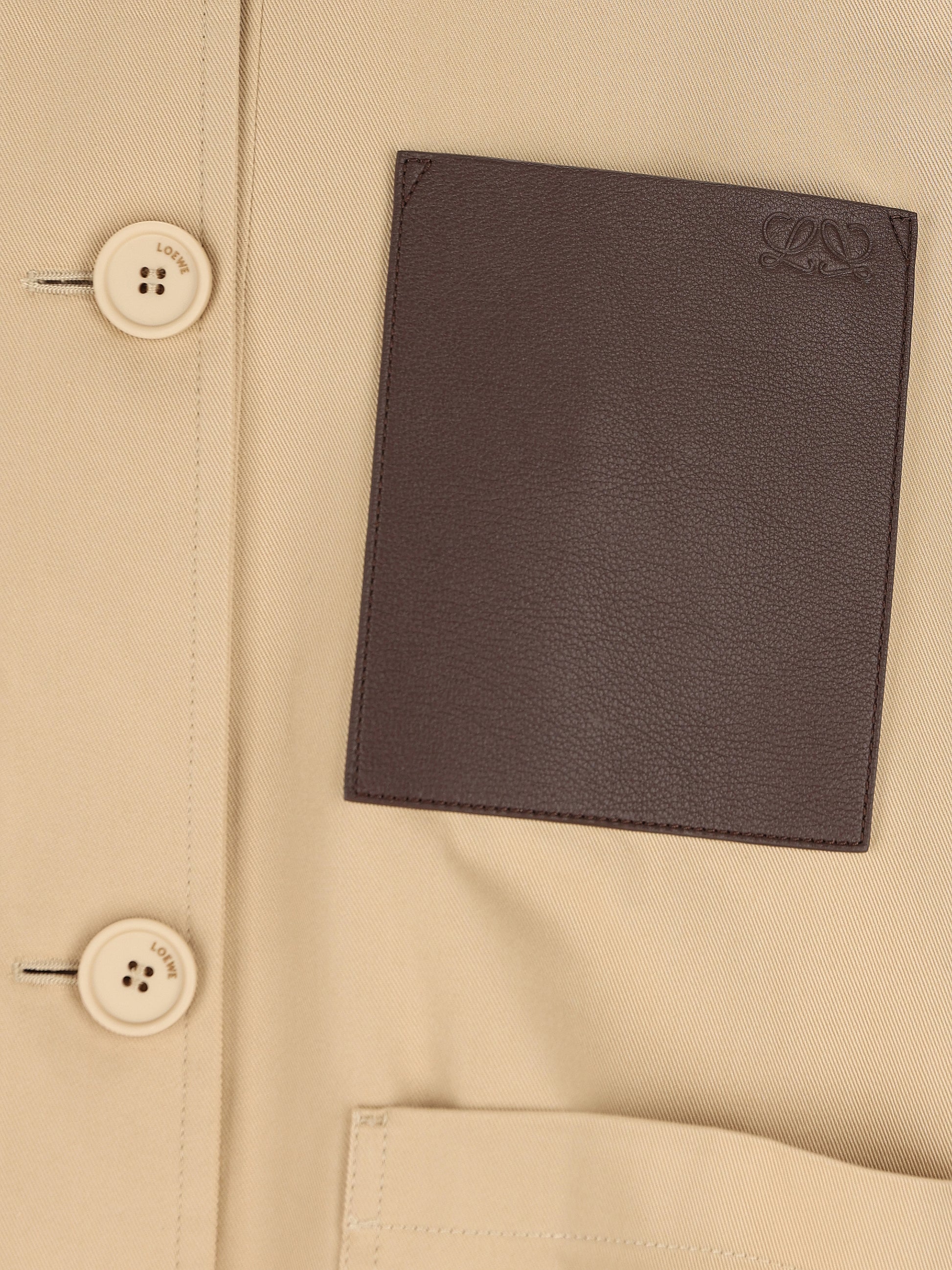 Giacca realizzata in cotone. S359Y02XHP 2140 LOEWE 