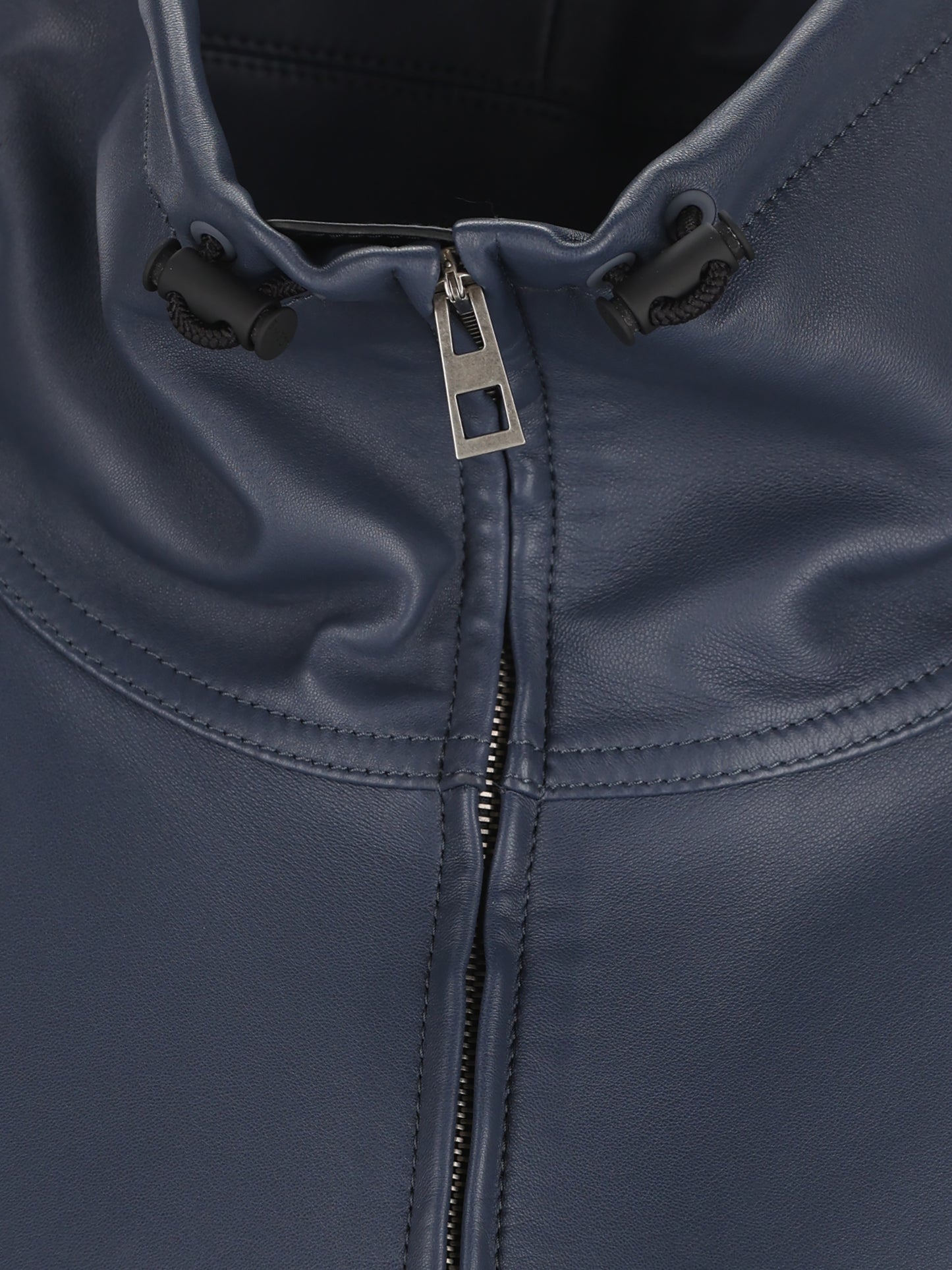 Giacca realizzata in pelle. S359Y34LBS 9602 LOEWE 