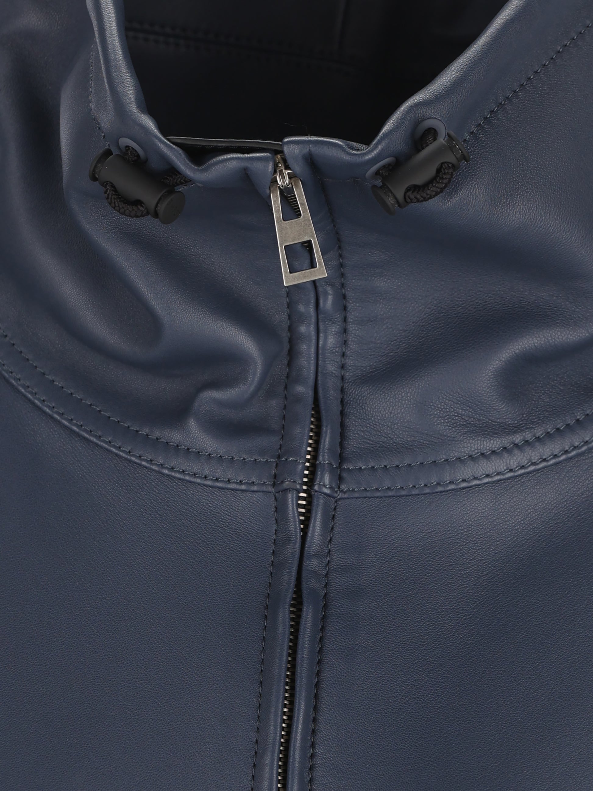 Giacca realizzata in pelle. S359Y34LBS 9602 LOEWE 