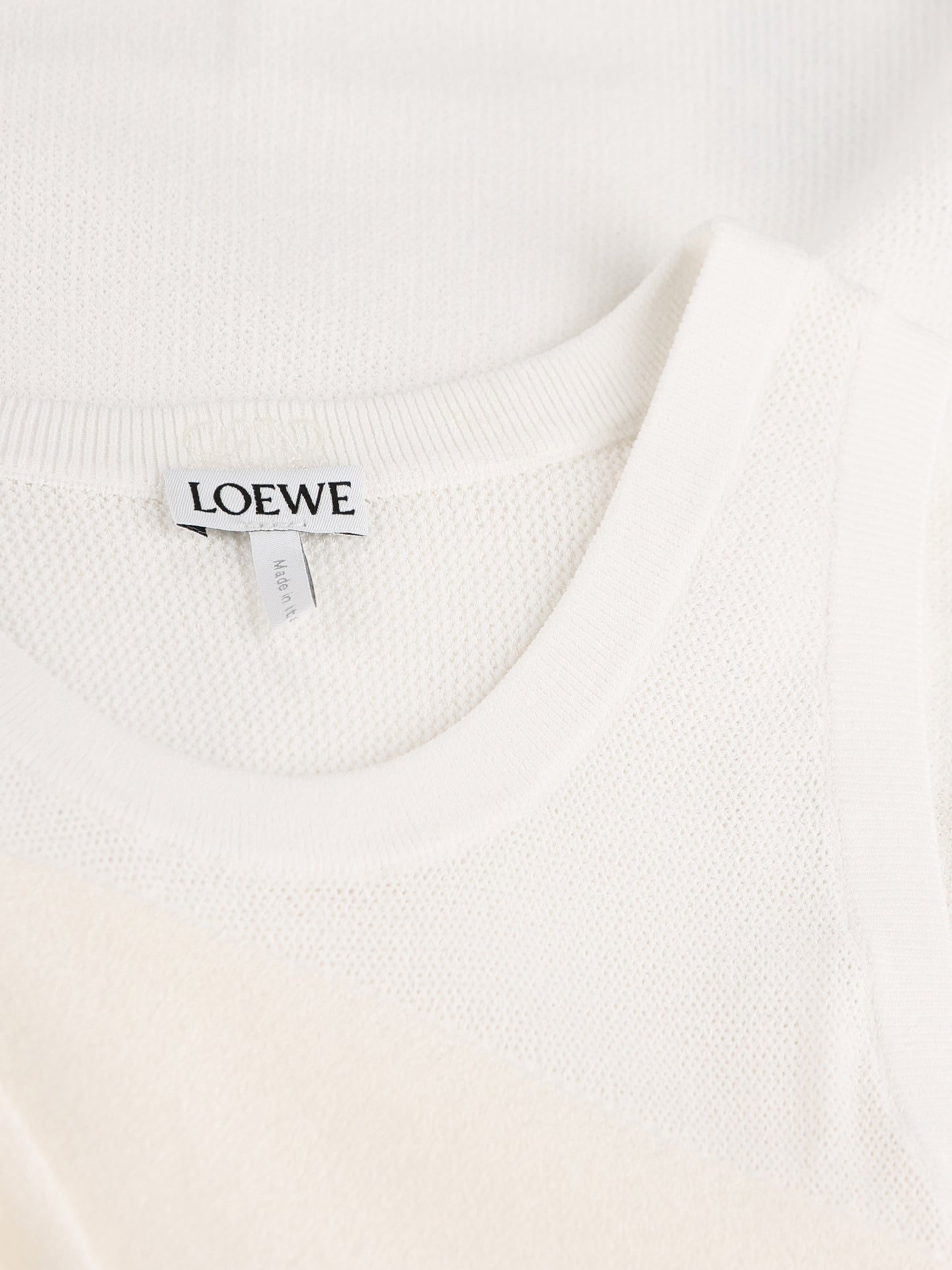 Top in leggero misto viscosa a coste. S359Y55K75 2100 LOEWE 