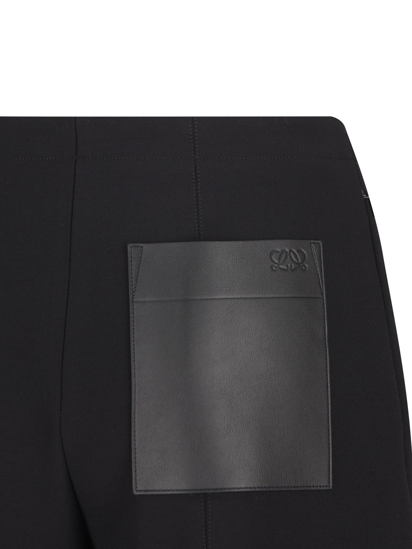 Pantaloni in un leggero misto lana. S540Y04XOC 1100 LOEWE 