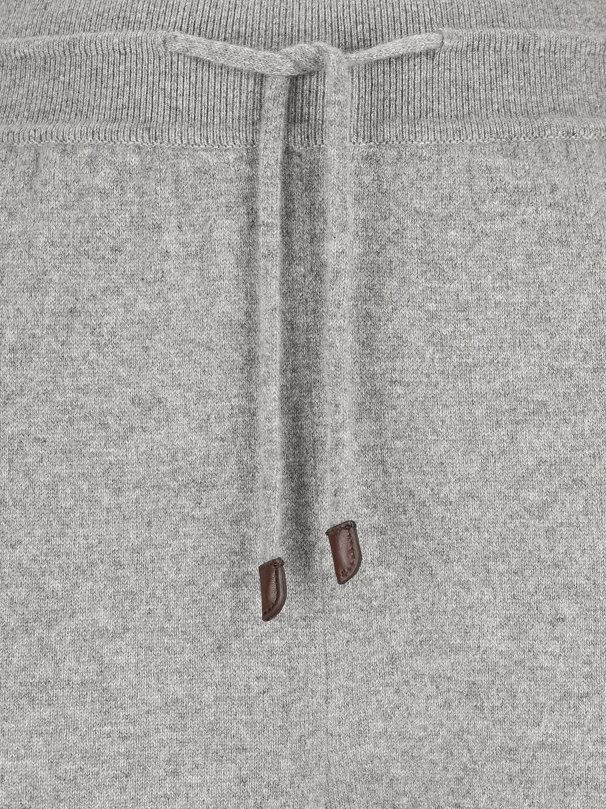 Pantaloni realizzati in baby cashmere. FAP0177 M004 LORO PIANA 