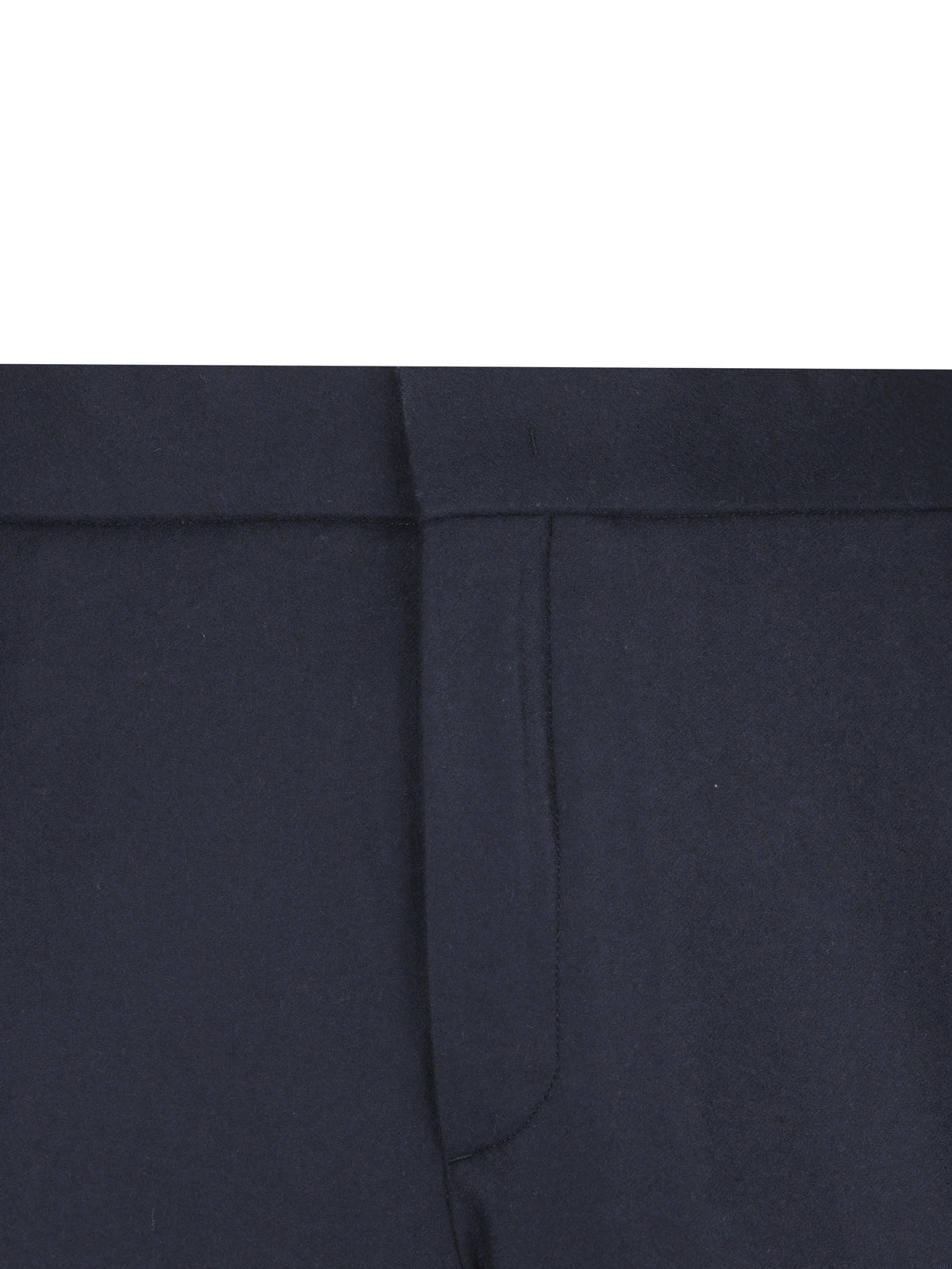 Pantalone realizzato in lana vergine. FAP5080 W058 LORO PIANA 