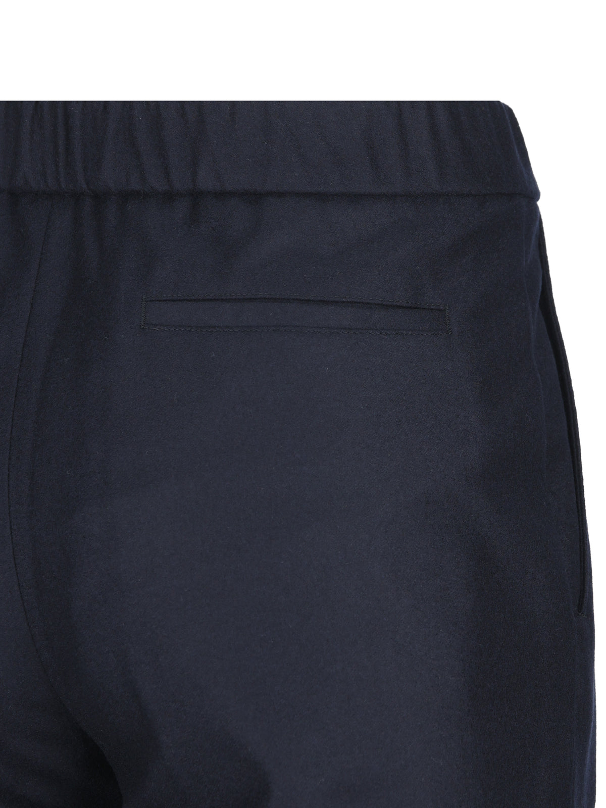 Pantalone realizzato in lana vergine. FAP5080 W058 LORO PIANA 