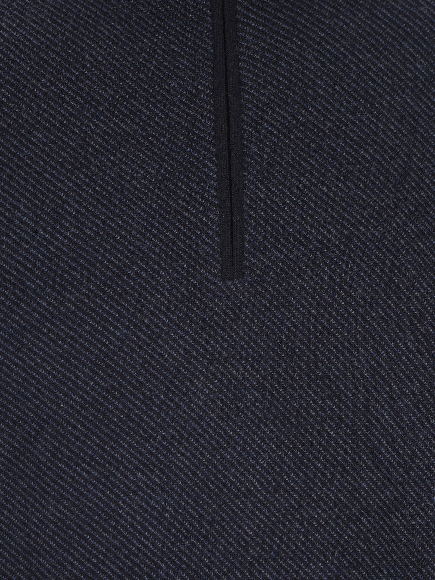 Pullover realizzato in cashmere. FAP5949 J16U LORO PIANA 
