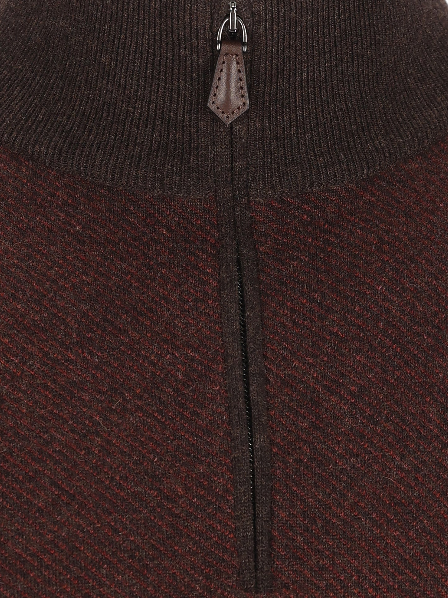 Pullover realizzato in cashmere. FAP5949 J2HQ LORO PIANA 