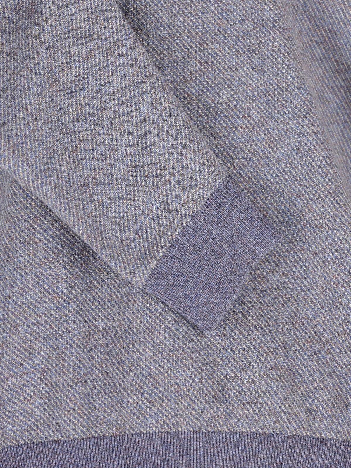 Pullover realizzato in cashmere. FAP5949 J2HR LORO PIANA 