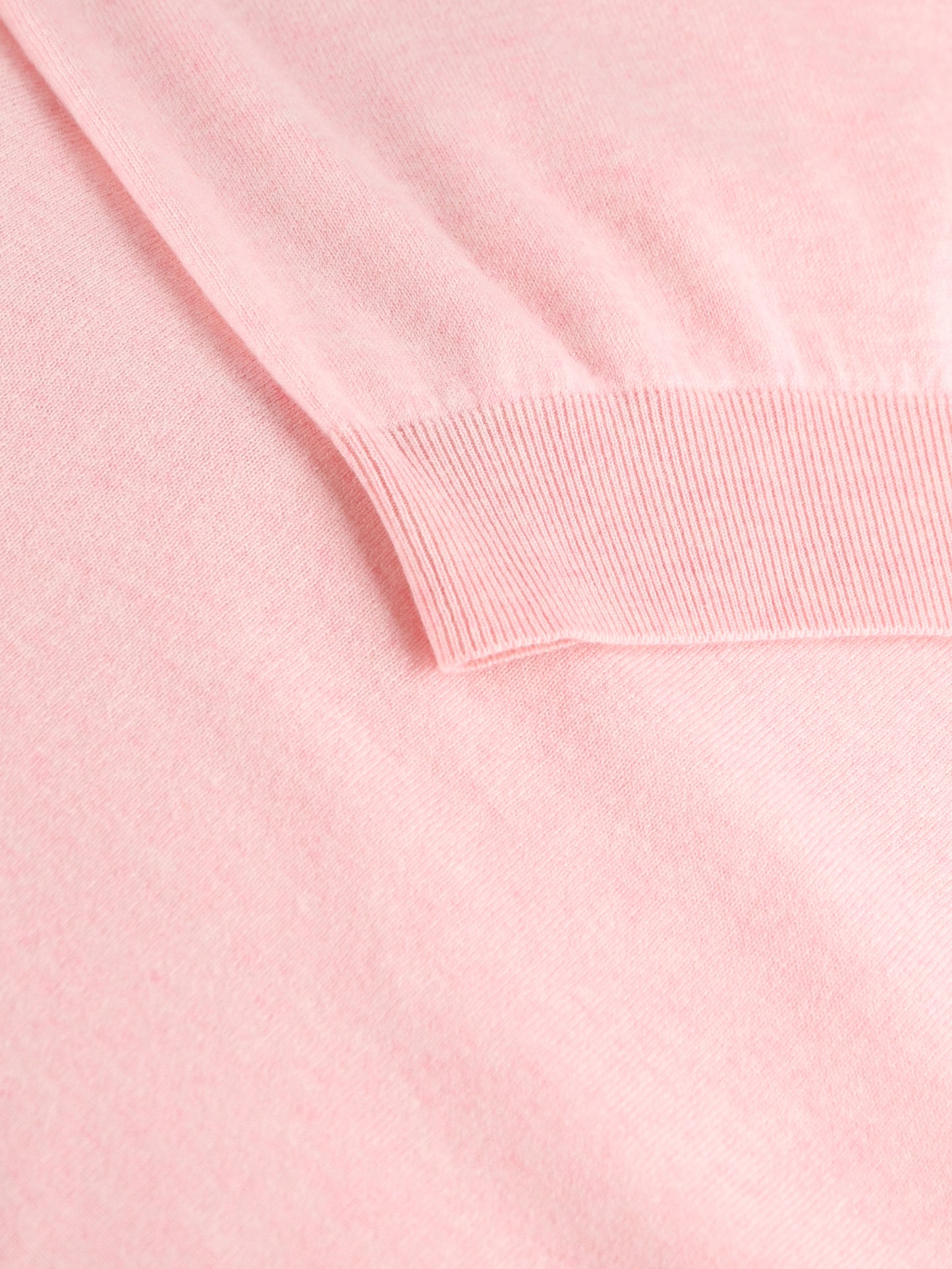 Maglia realizzata in cashmere. FAQ4511 30NF LORO PIANA 