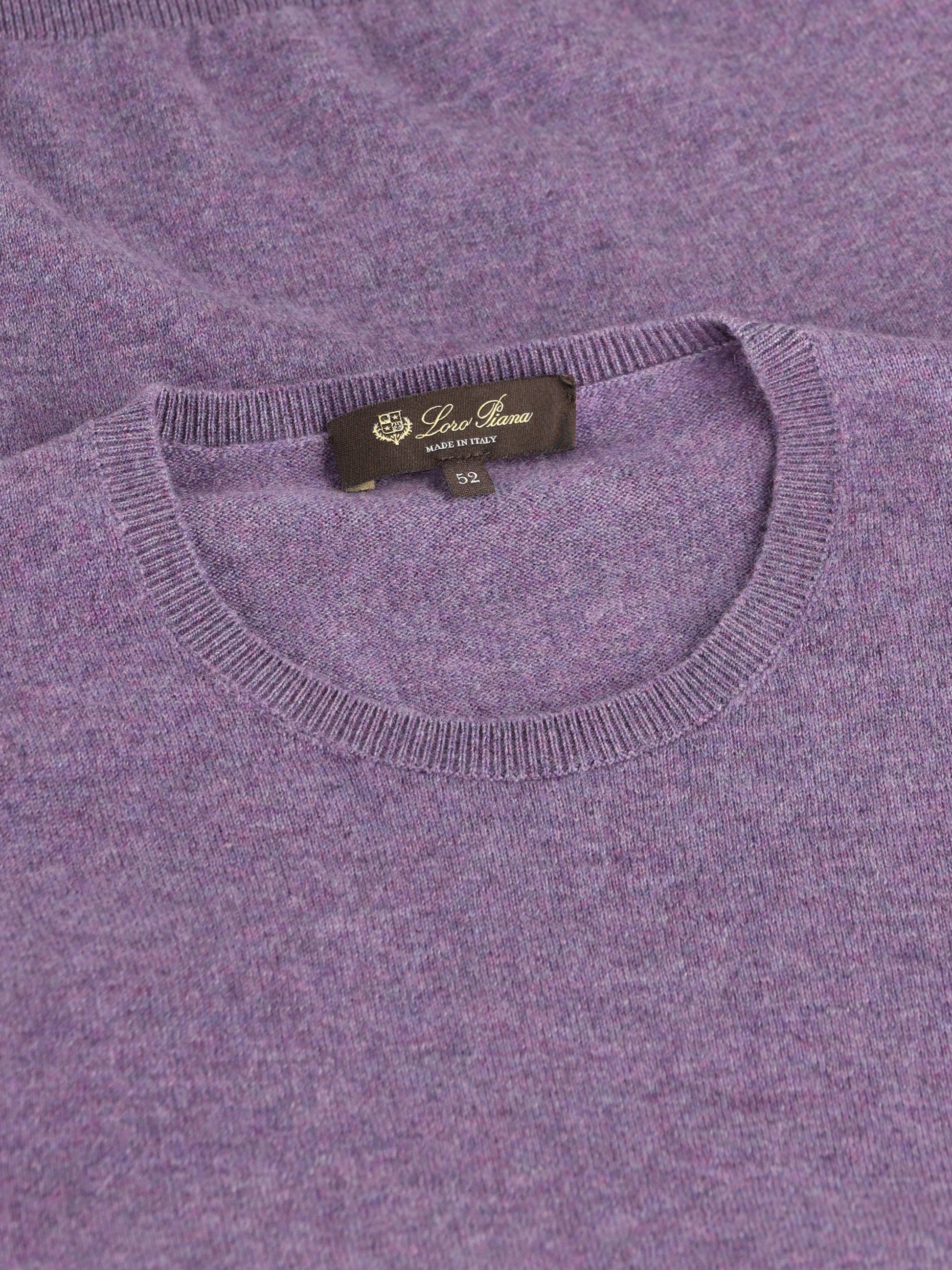 Maglia realizzata in cashmere. FAQ4511 K05L LORO PIANA 