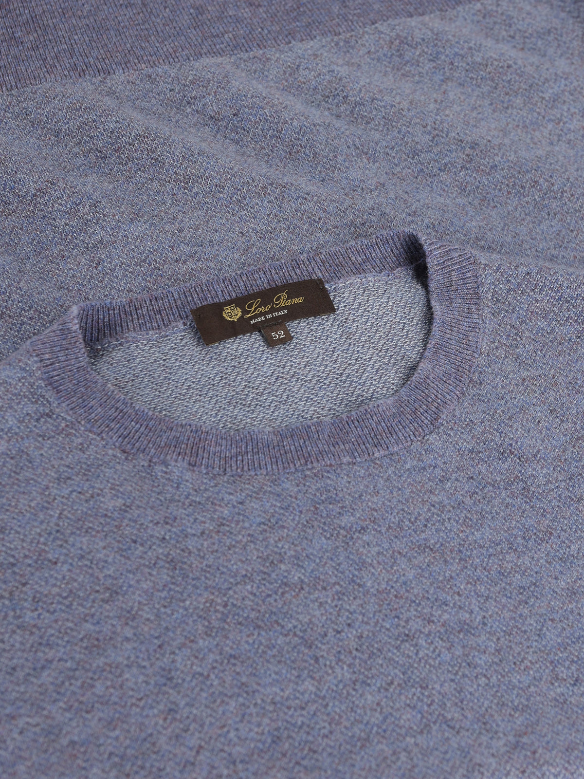 Maglia realizzata in cashmere e seta. FRM1386 B6L5 LORO PIANA 