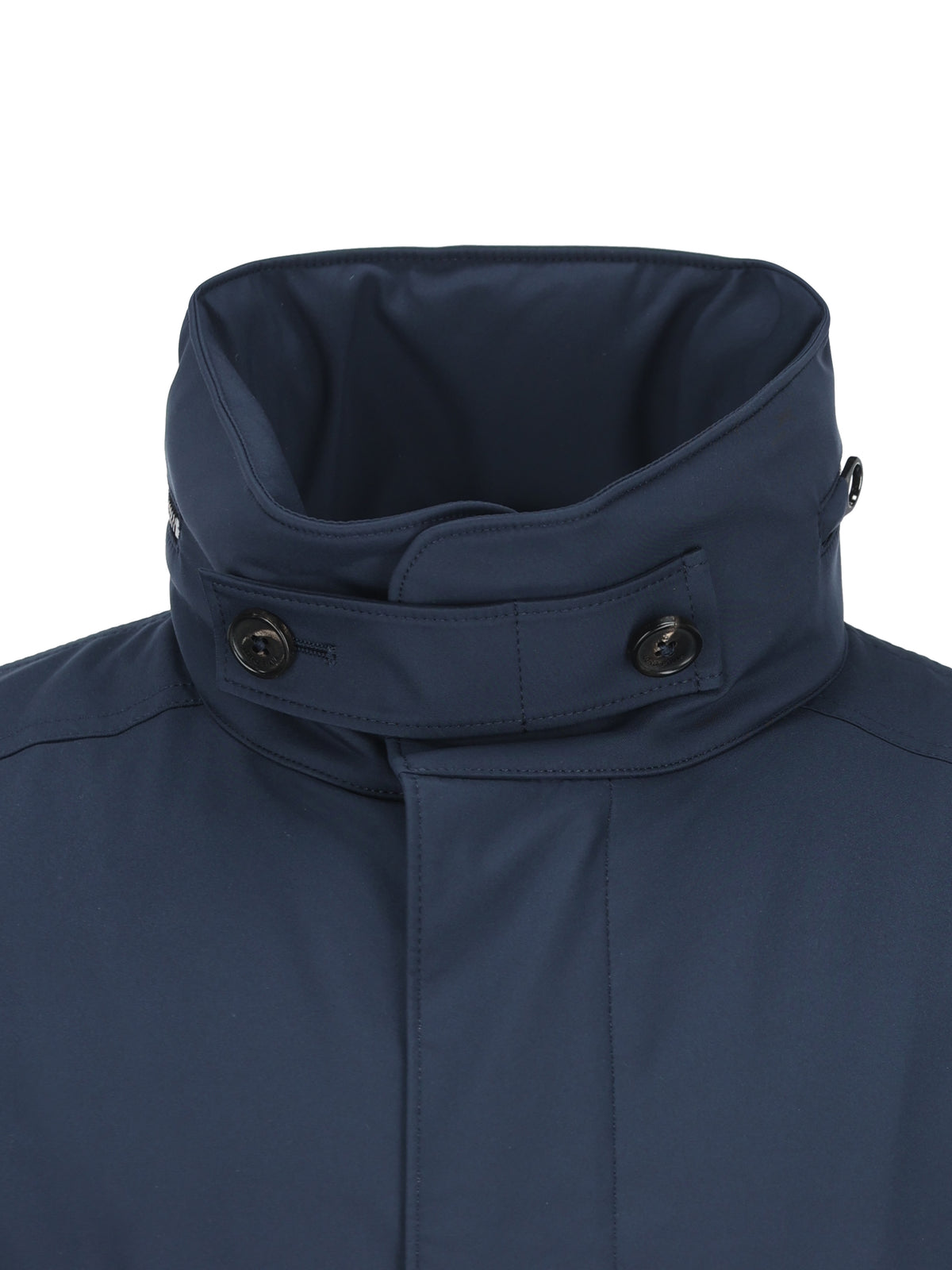 Giacca realizzata in poliammide. FRM1976 W000 LORO PIANA 