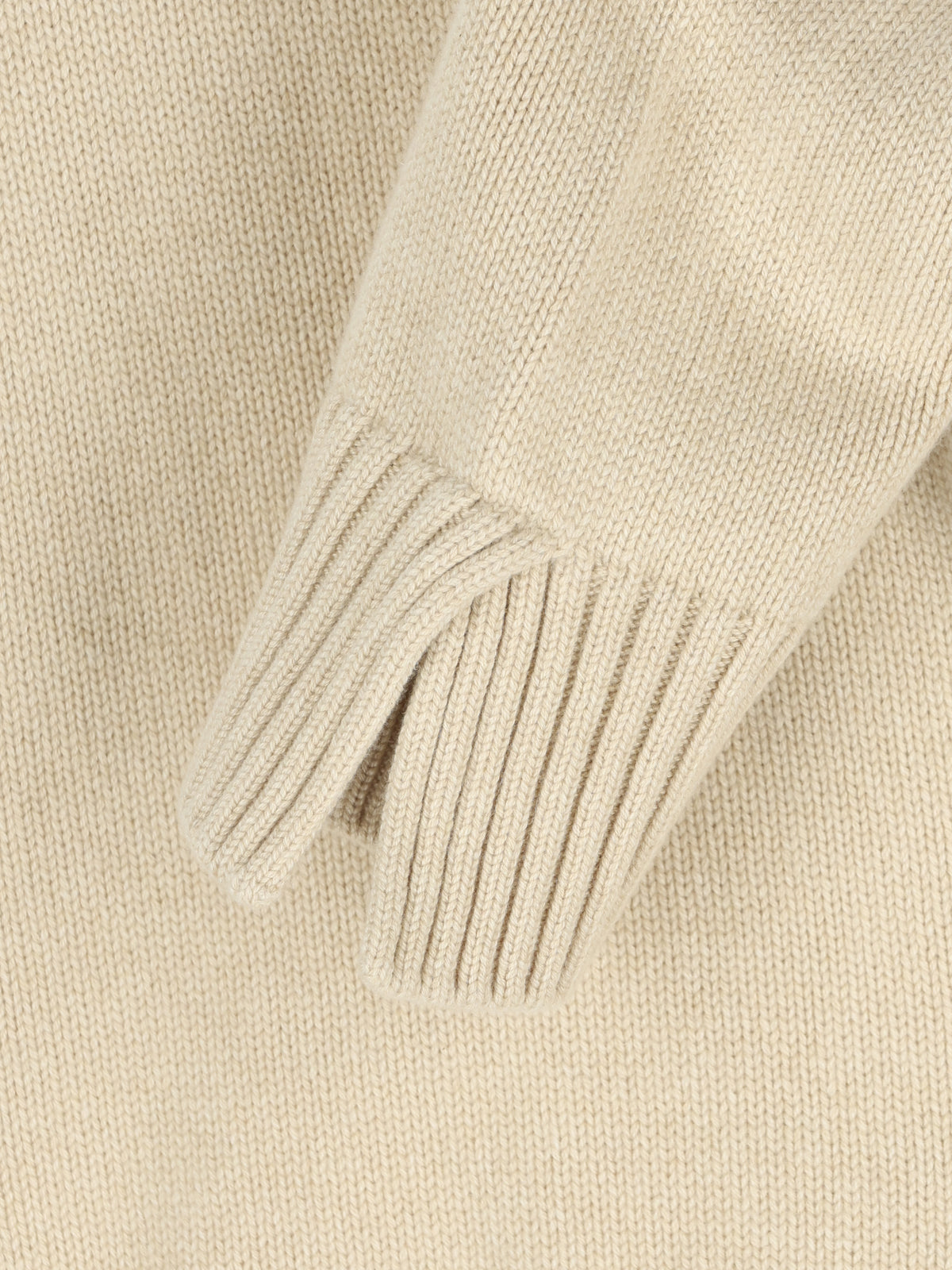 Dolcevita realizzato in baby cashmere. FRW0018 A0GS LORO PIANA 