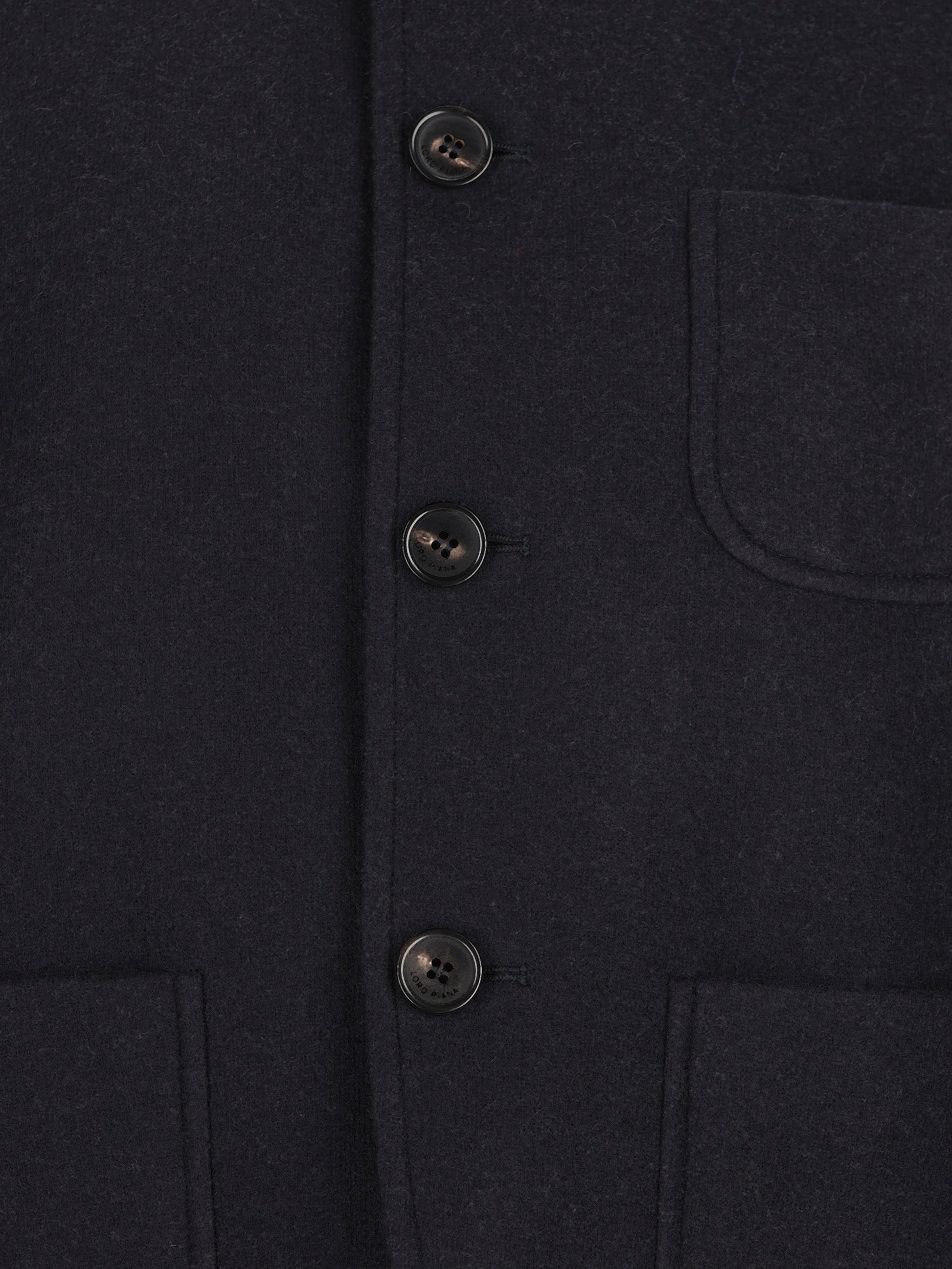 Giacca realizzata in cashmere. FRW2033 W000 LORO PIANA 