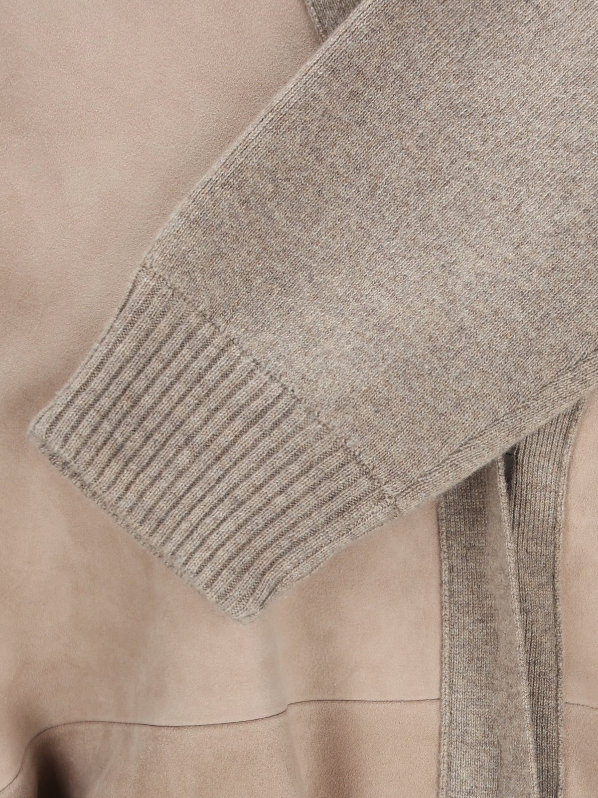 Cardigan realizzato in lana e cashmere. 2621346193600 005 MAX MARA 
