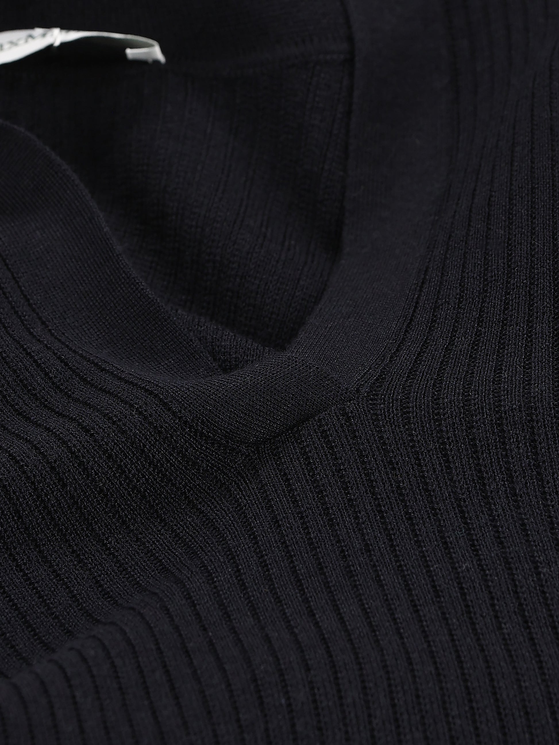 Maglia realizzata in cashmere e seta. 2621366101600 003 MAX MARA 