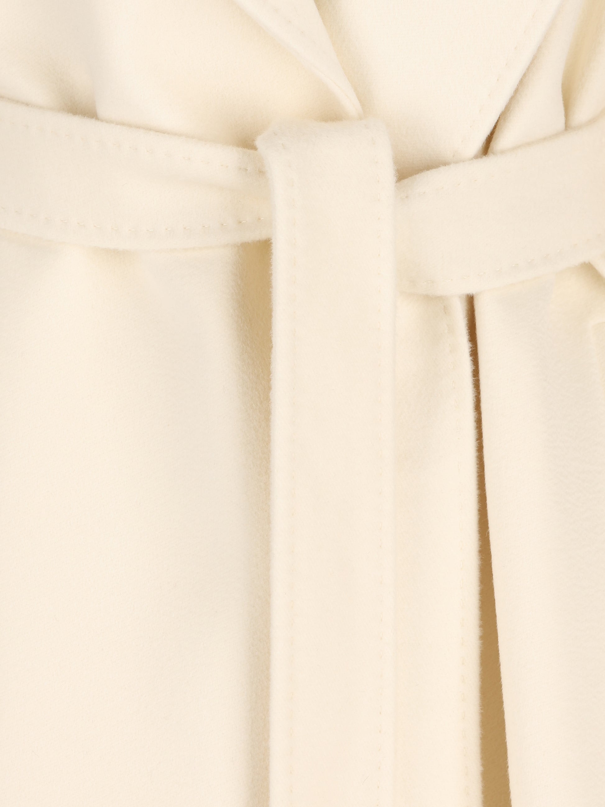 Cappotto realizzato in lana vergine. 2626016081600 001 MAX MARA - STUDIO 
