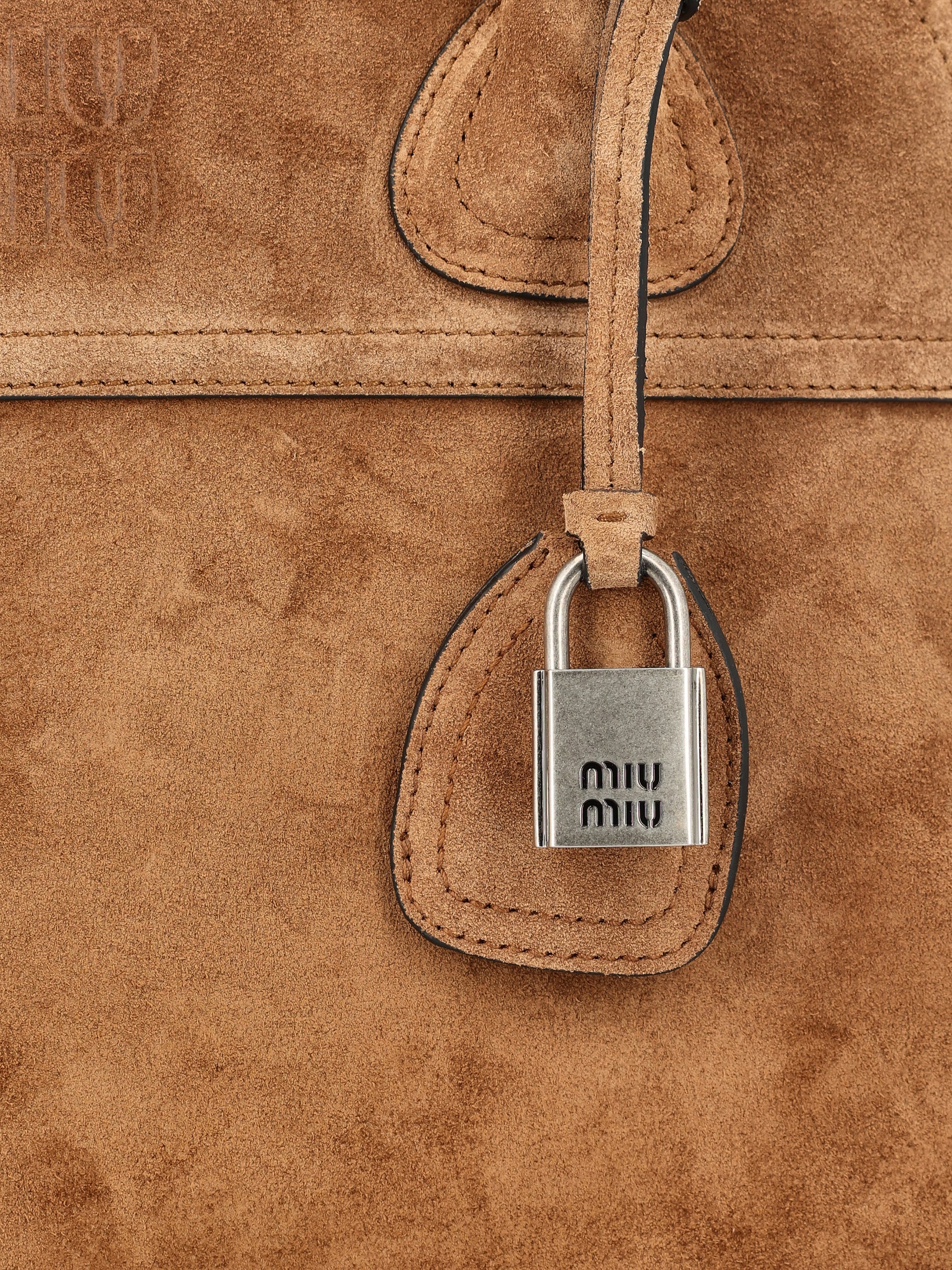 Borsa realizzata in pelle. 5BB196 2CSSF0324 MIU MIU 