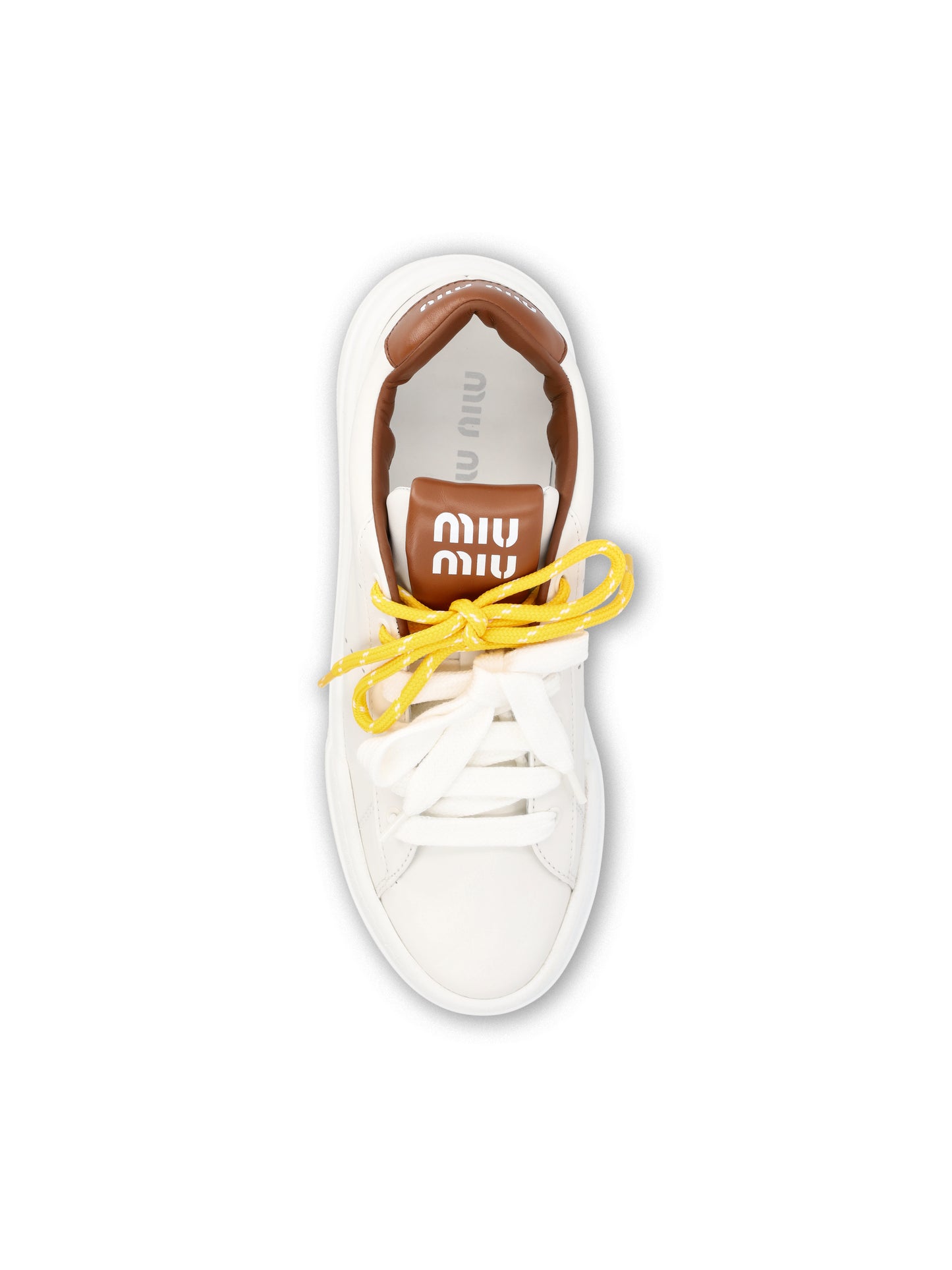 Sneakers realizzate in pelle di vitello. 5E710E 3L48F0TPR MIU MIU 