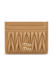 Portacarte realizzato in pelle. 5MC076 AFPPF098L MIU MIU 
