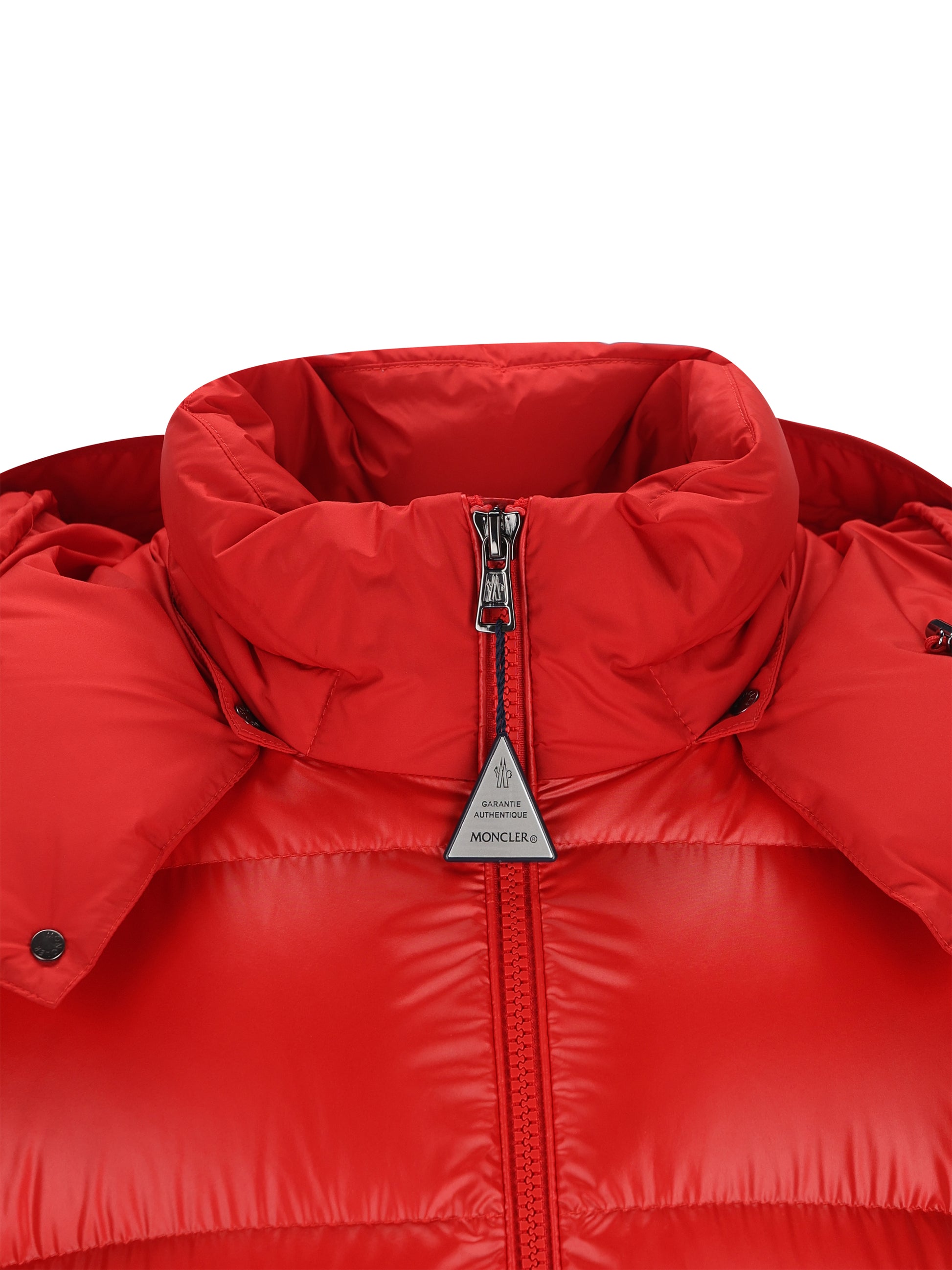 Piumino corto Moncler Maya con cappuccio M1A00138 597YX45D MONCLER 