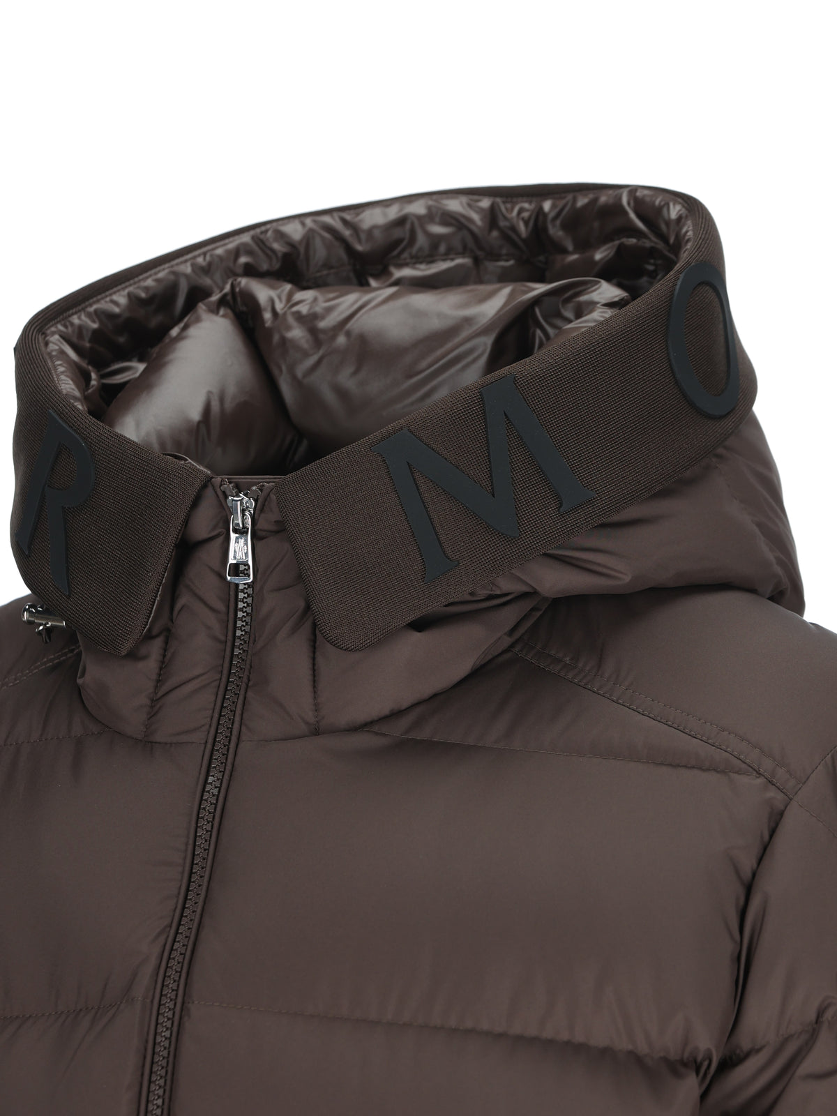 Piumino realizzato in poliestere. M1A00222 597YW258 MONCLER 