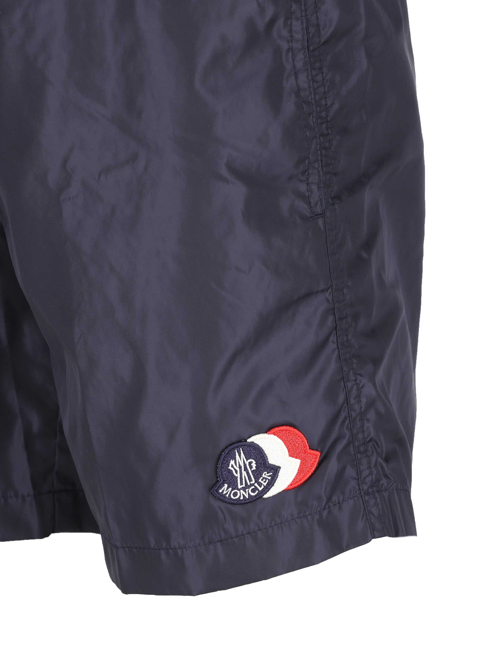 Shorts realizzati in nylon M2C00005 5985M742 MONCLER 