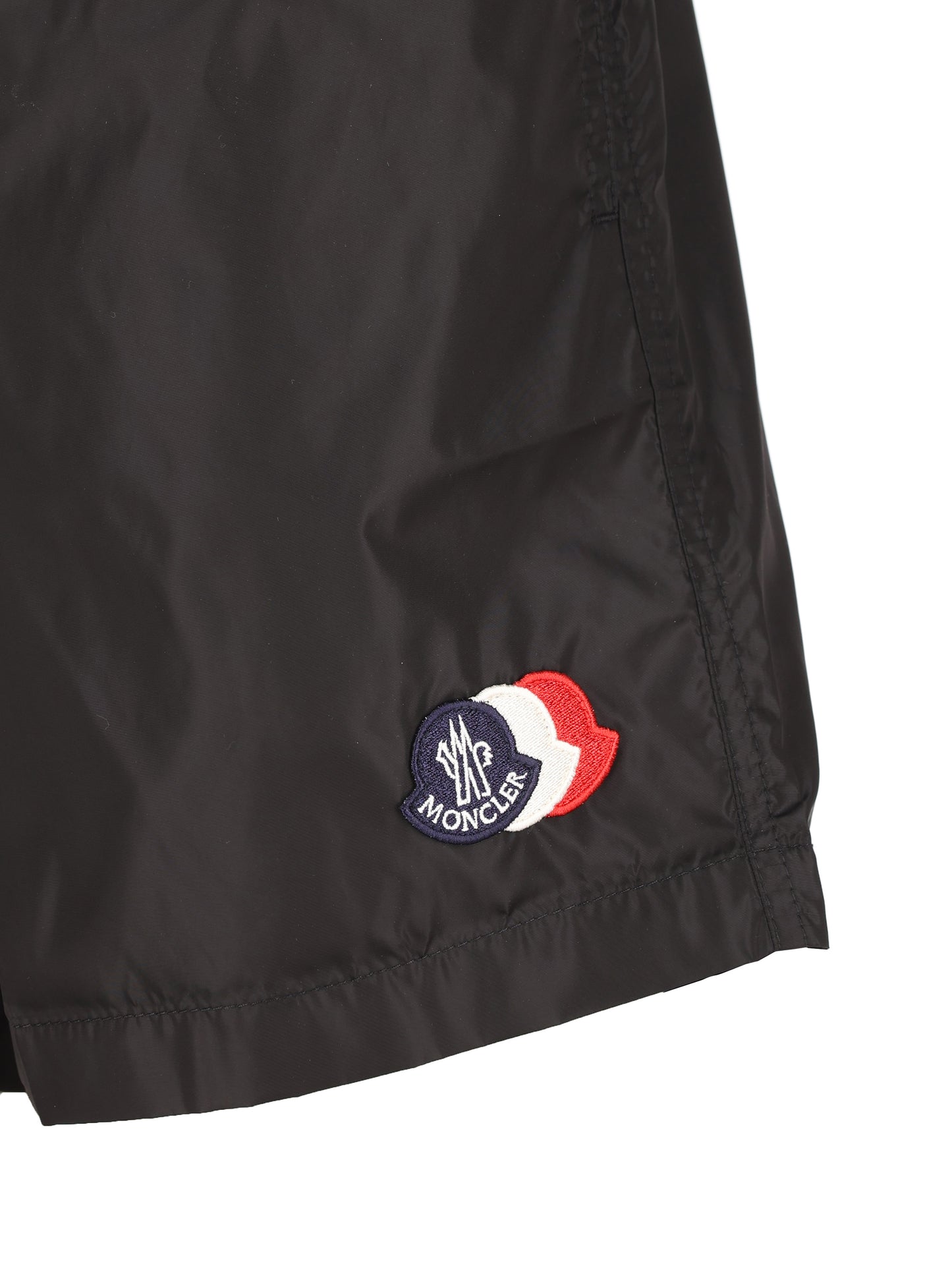 Shorts realizzati in nylon M2C00005 5985M999 MONCLER 