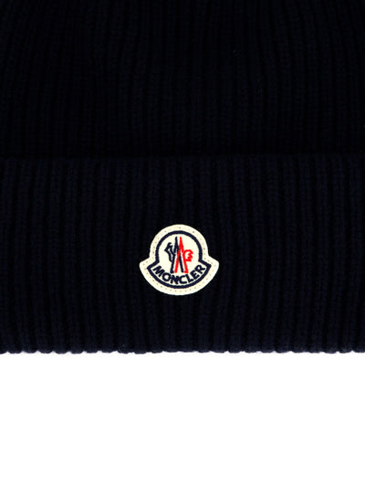 Berretto realizzato in lana e cashmere. M3B00087 M1127742 MONCLER 