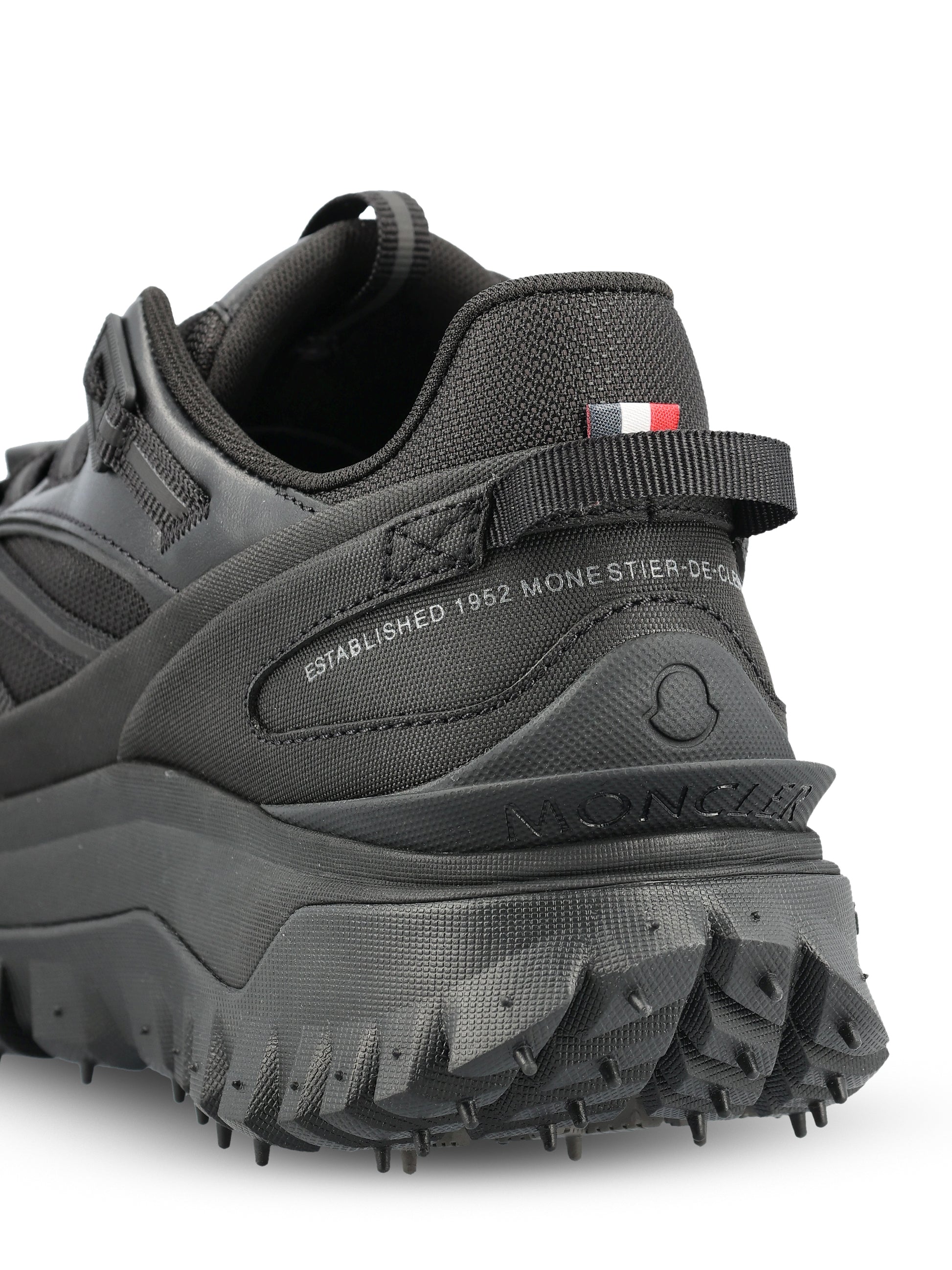 Sneakers in rete, nabuk e microfibra. M4M00120 M7208999 MONCLER 