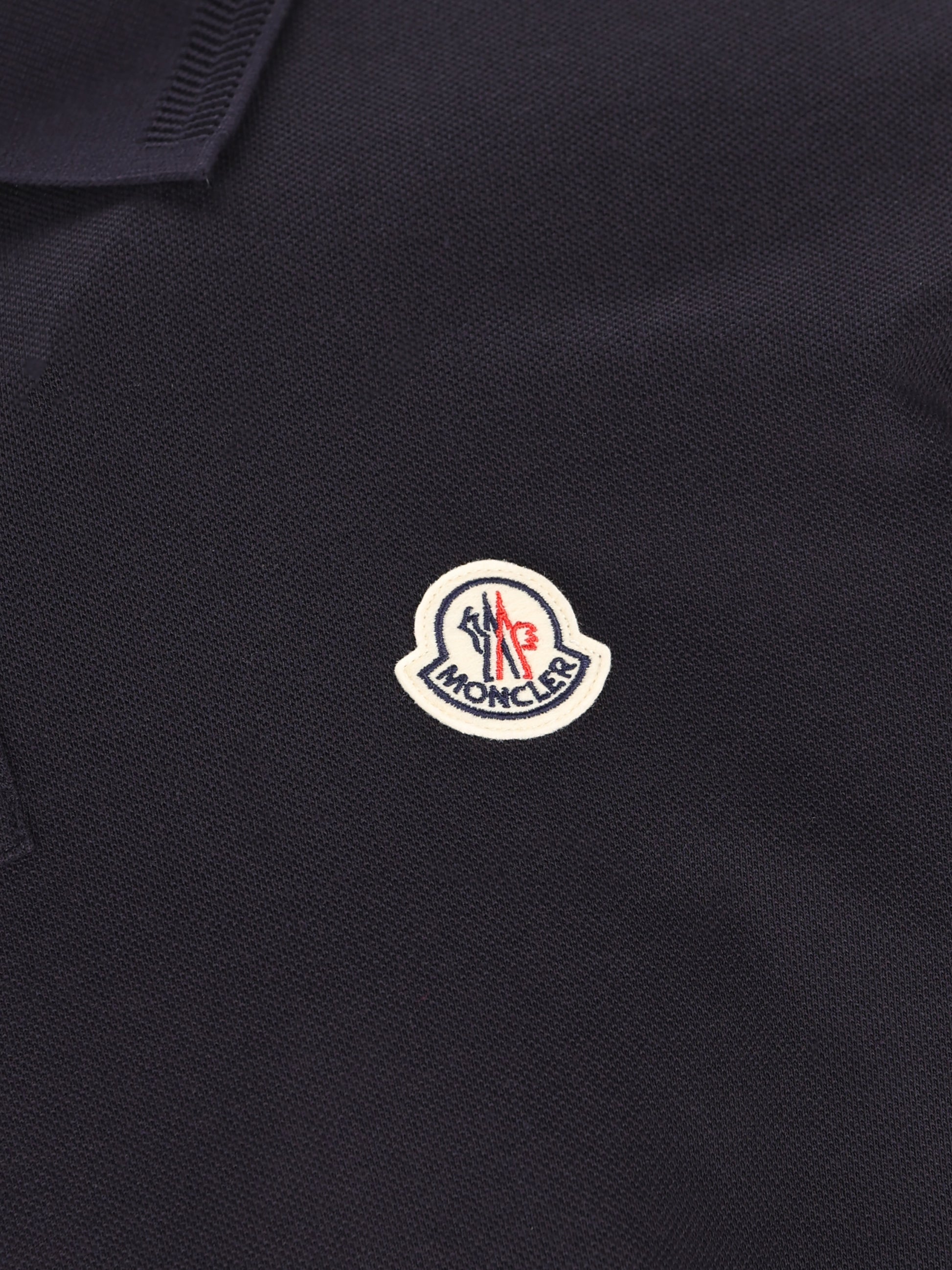 Polo realizzata in cotone. M8A00011 8455677X MONCLER 
