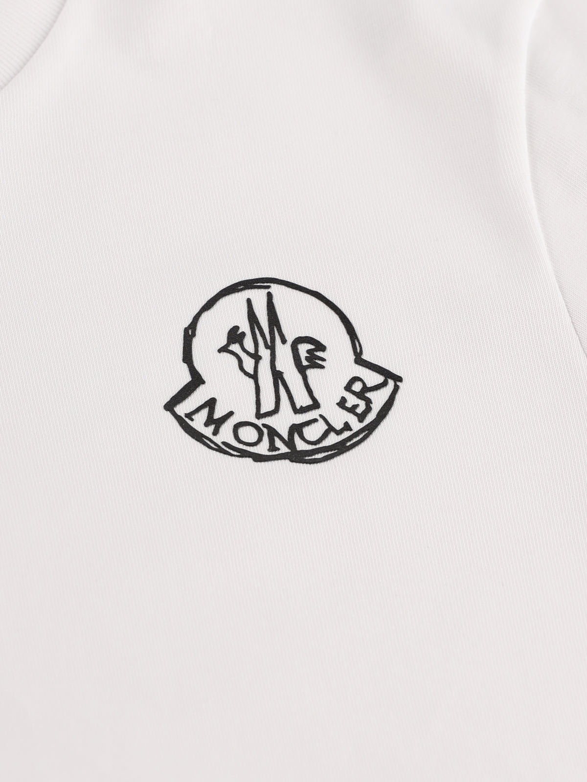 T-Shirt realizzata in cotone. M8C00025 89AUG00A MONCLER 