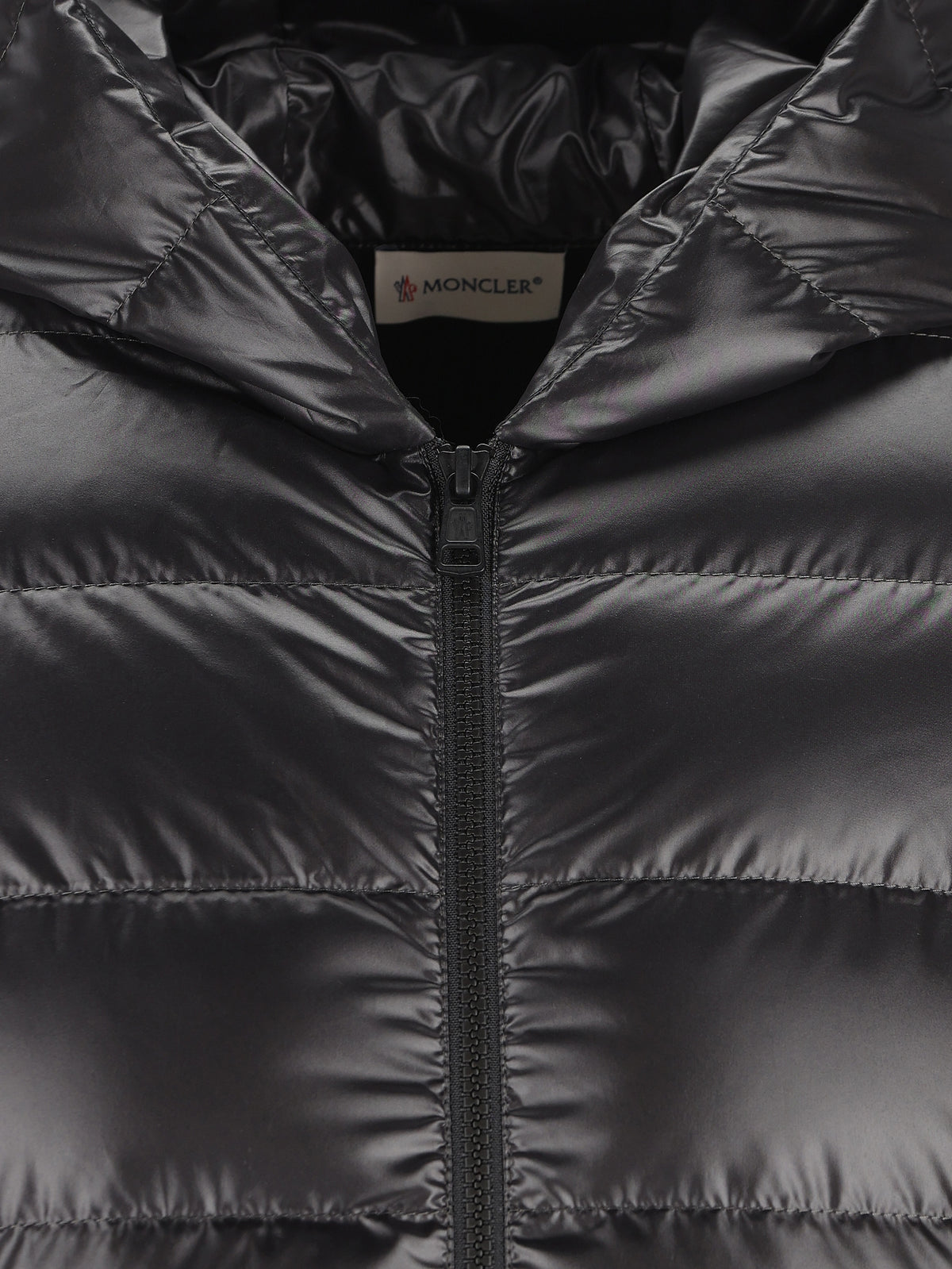 Felpa imbottita in lana. M9B00028 M1131999 MONCLER 